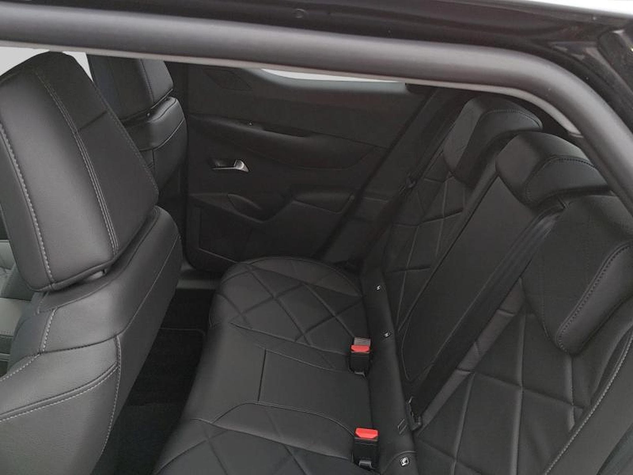 DS Automobiles DS3 Toits de Paris E-Tense (2023) - Photo 12
