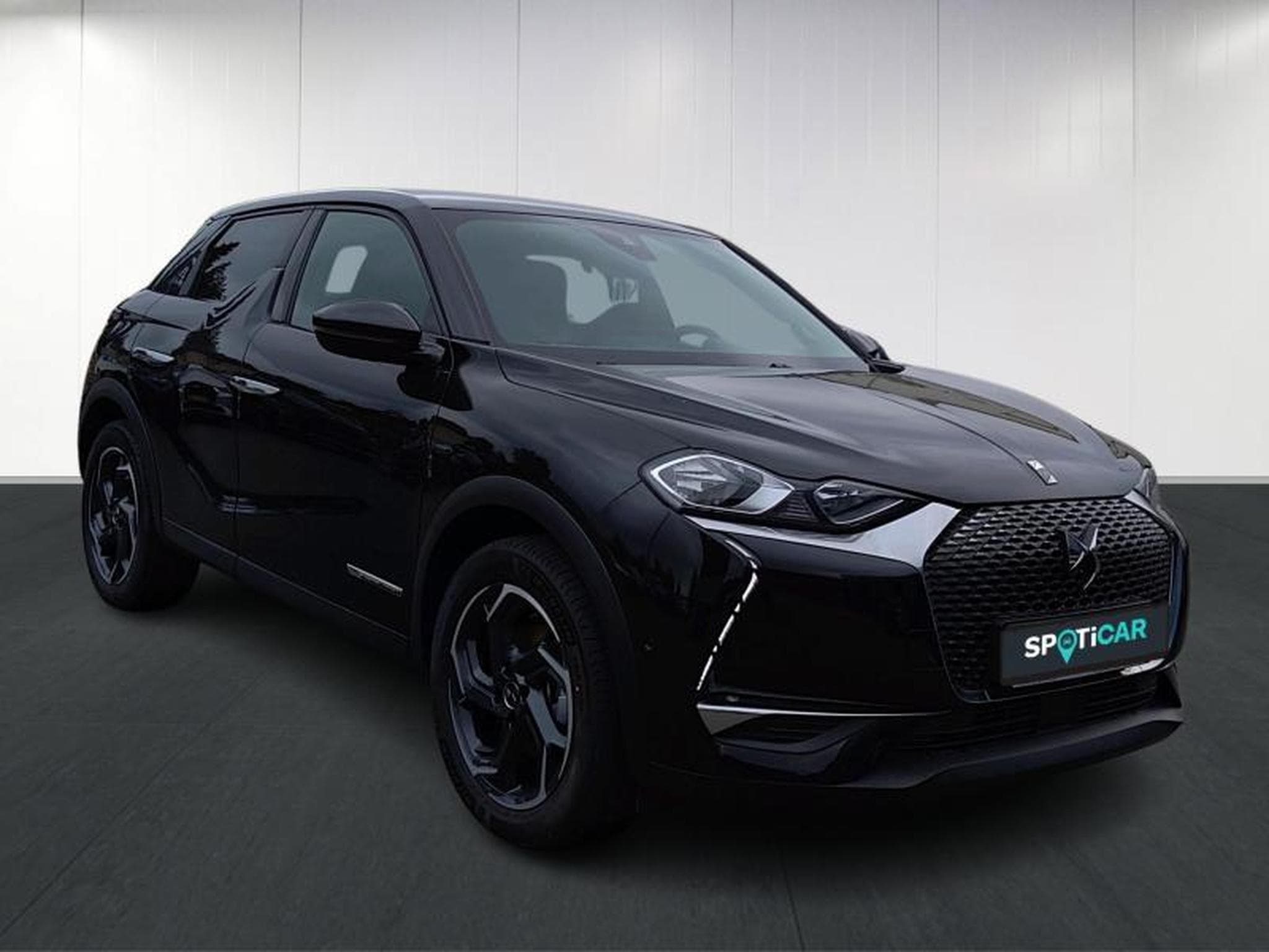 DS Automobiles DS3 Toits de Paris E-Tense (2023) - Photo 3
