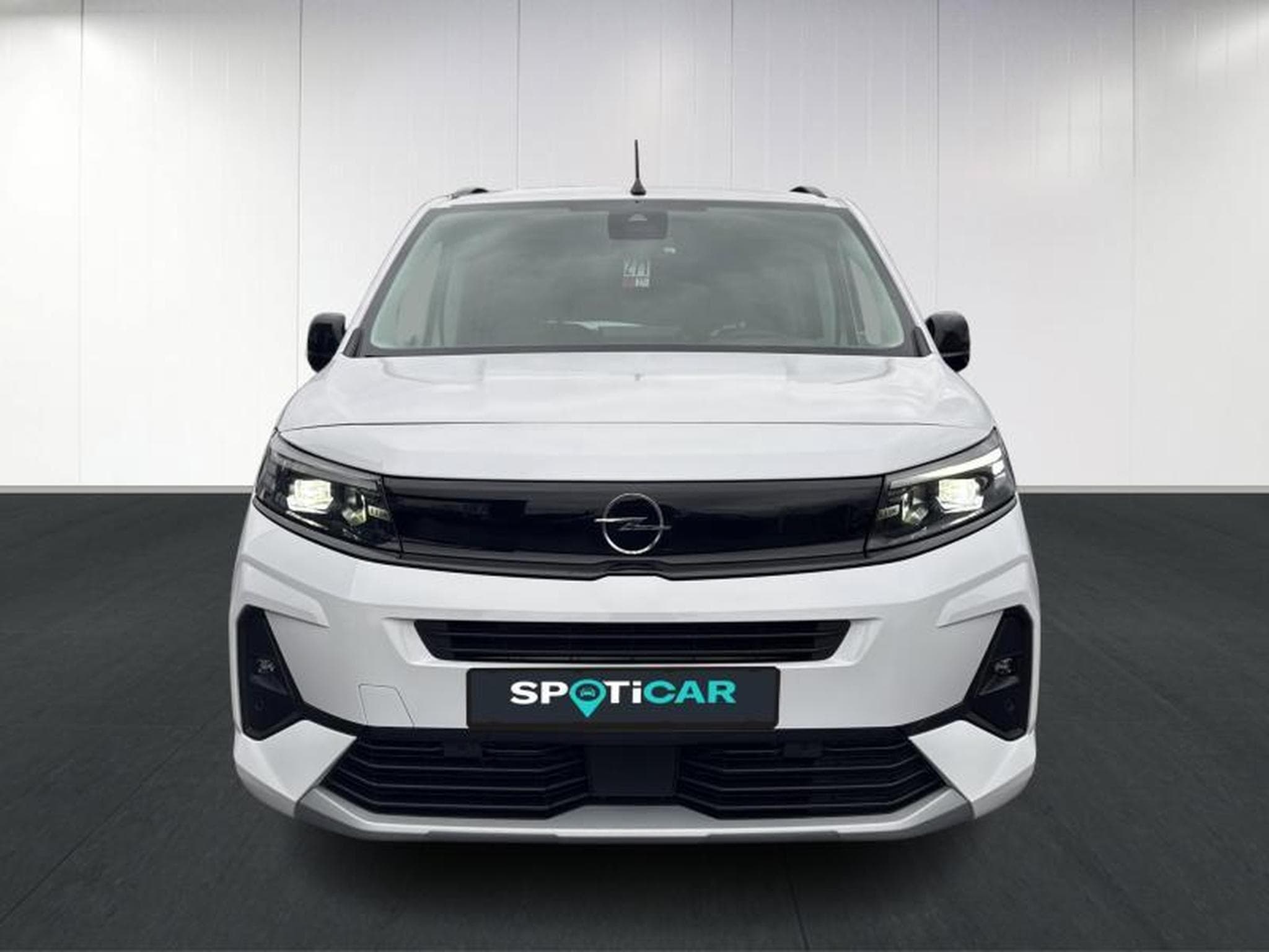 Opel Combo GS (2025) - Photo 2