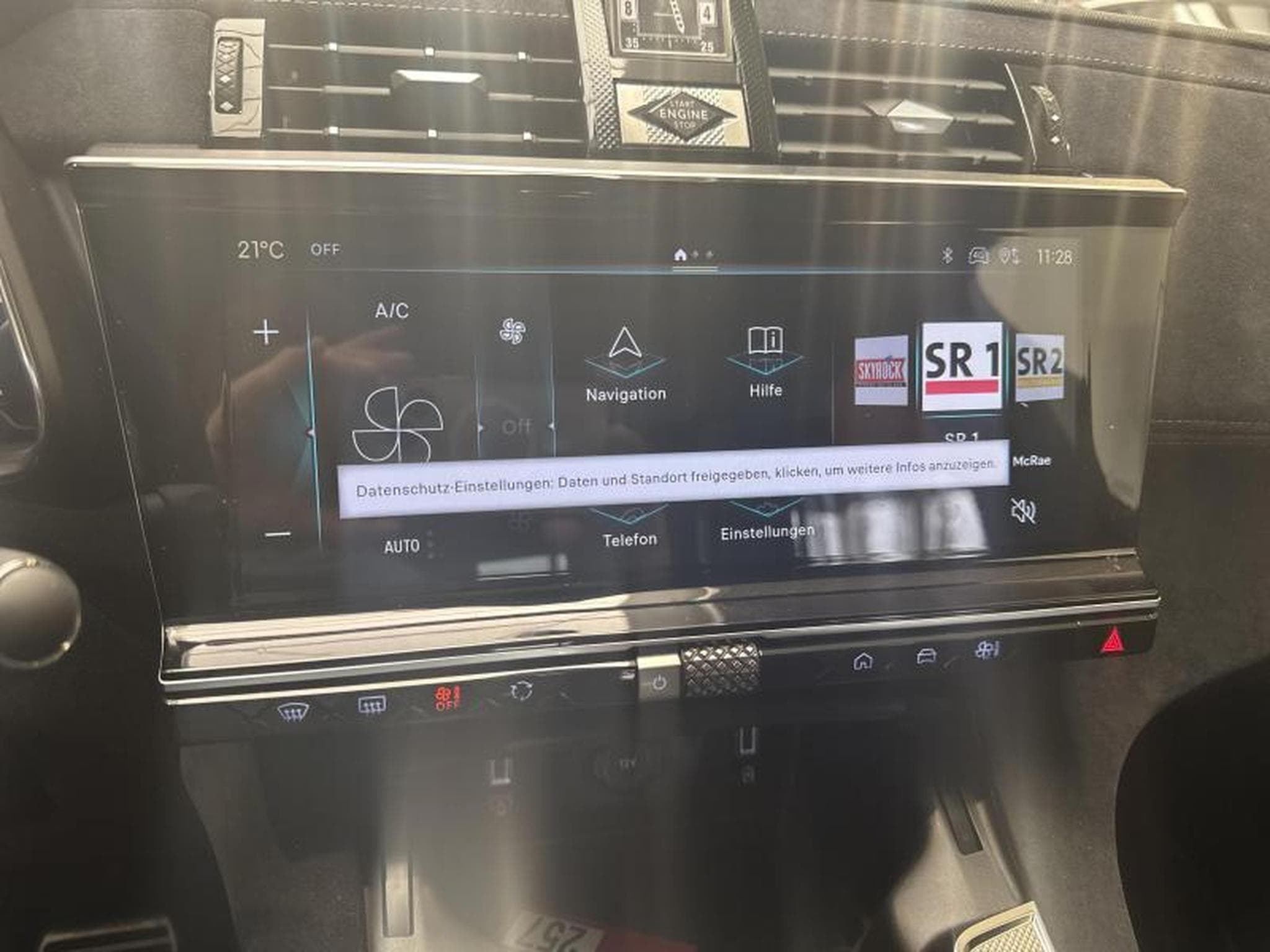 DS Automobiles DS7 E-Tense Performance Line + (2023) - Photo 16