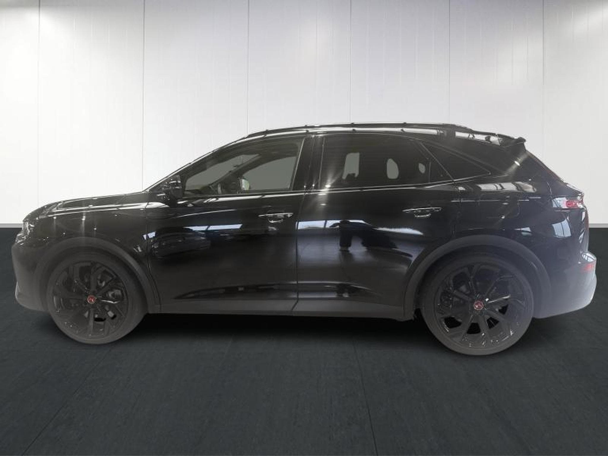 DS Automobiles DS7 E-Tense Performance Line + (2023) - Photo 7