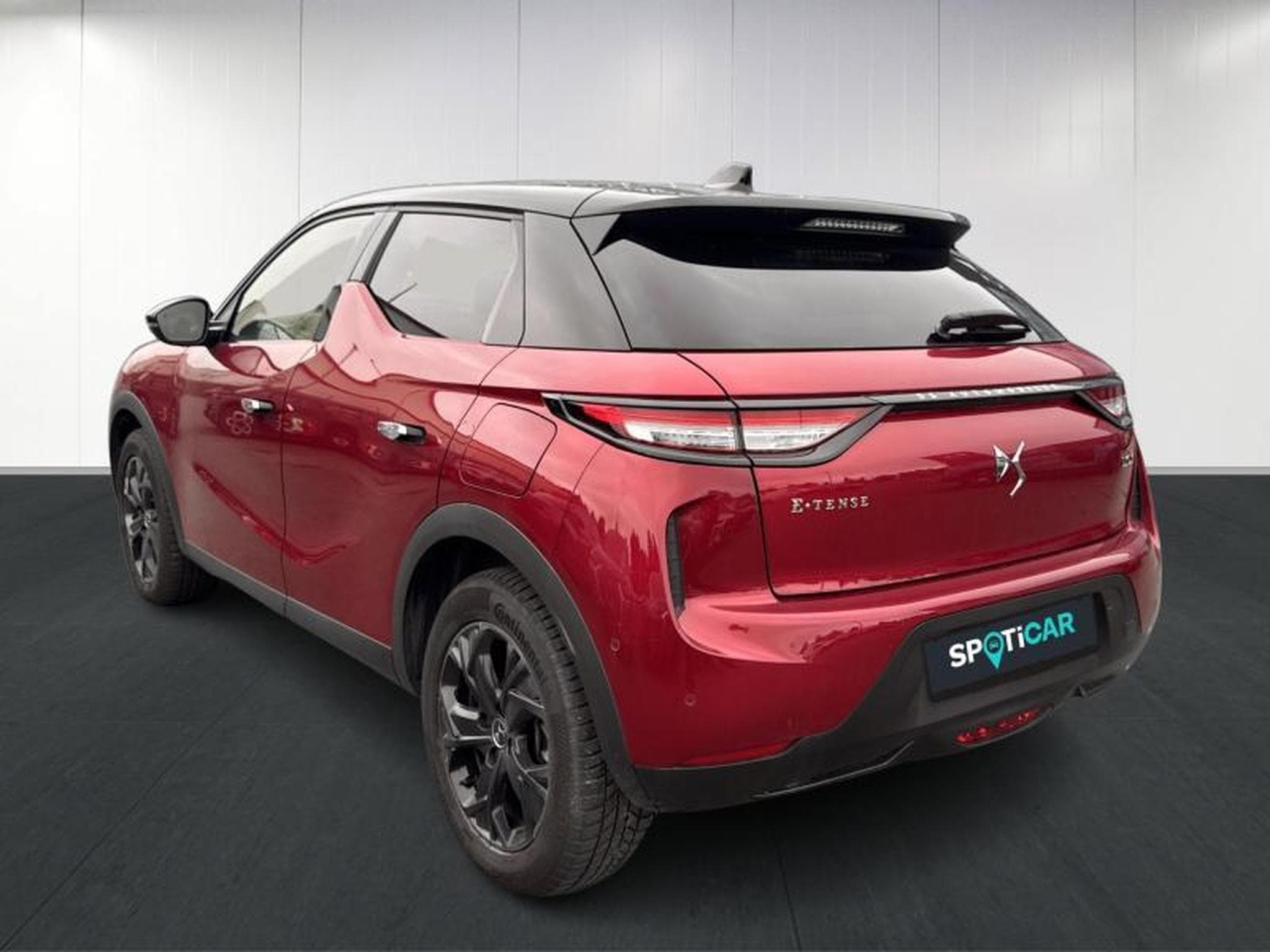 DS Automobiles DS3 E-TENSE OPERA (2024) - Photo 6