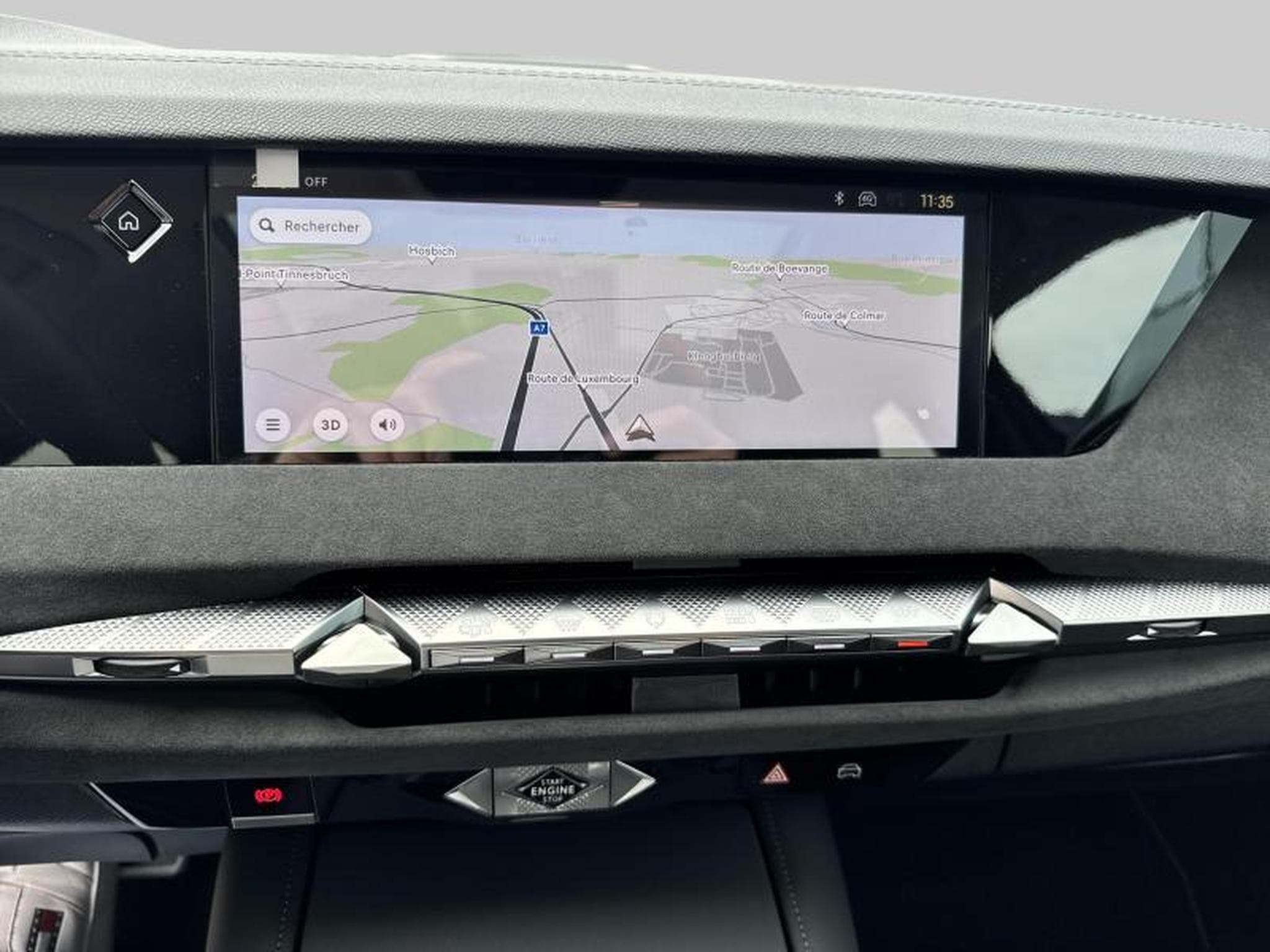 DS Automobiles DS4 ETOILE (2025) - Photo 16