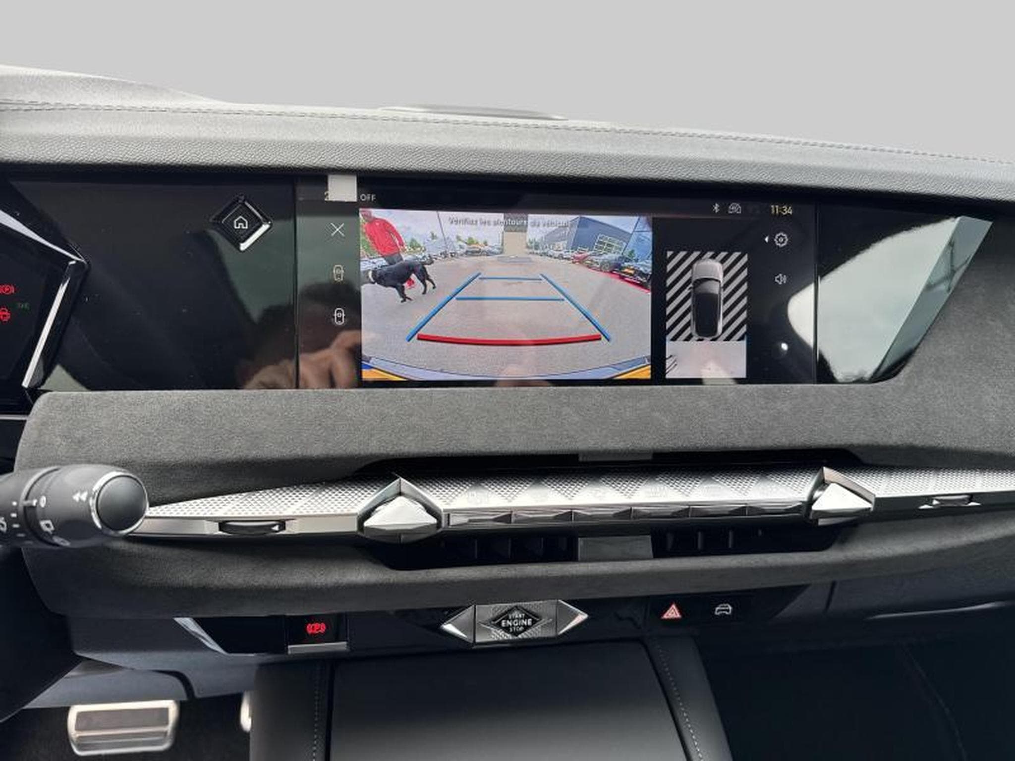 DS Automobiles DS4 ETOILE (2025) - Photo 18