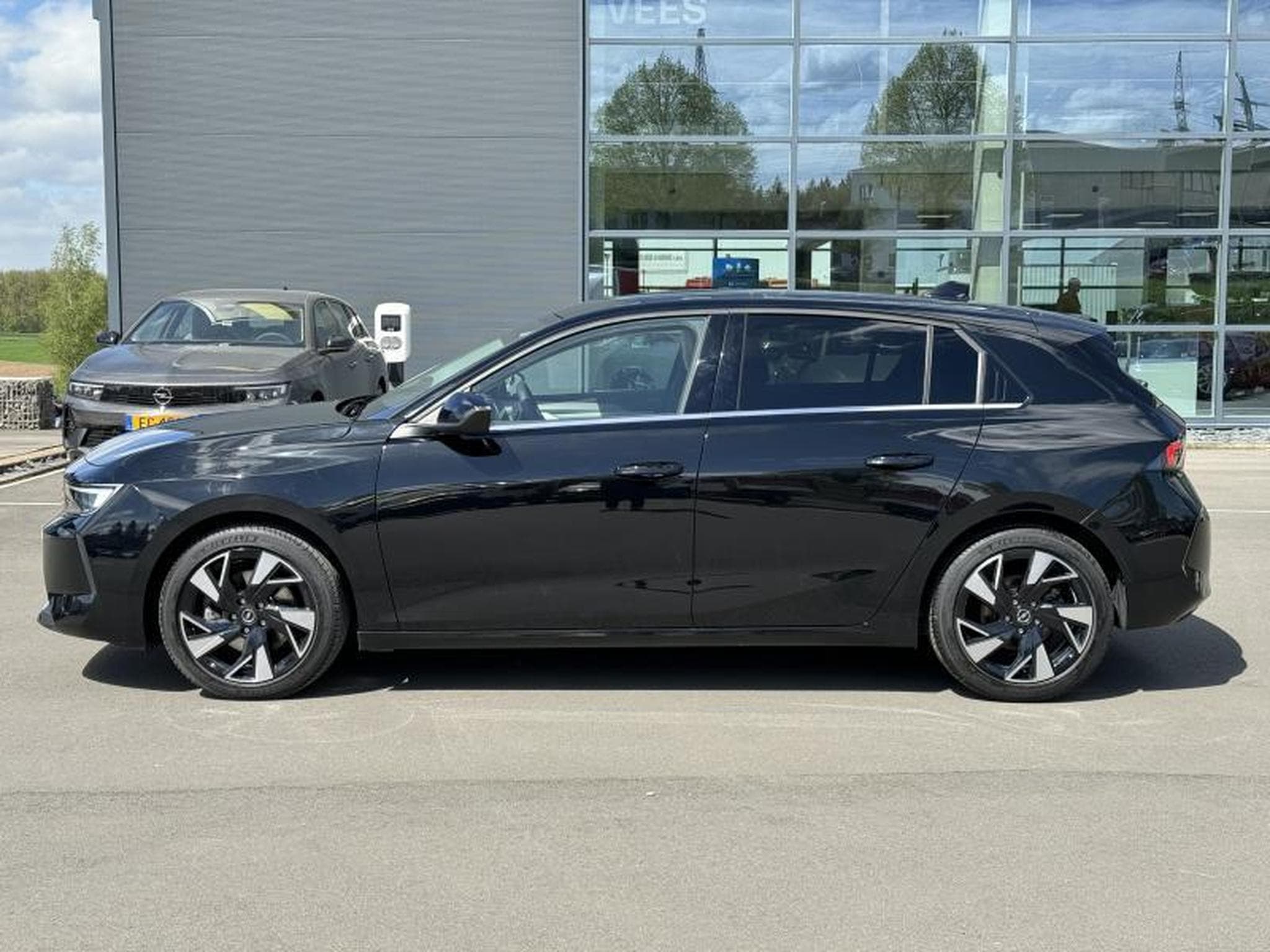 Opel Astra L Elegance (2022) - Photo 7