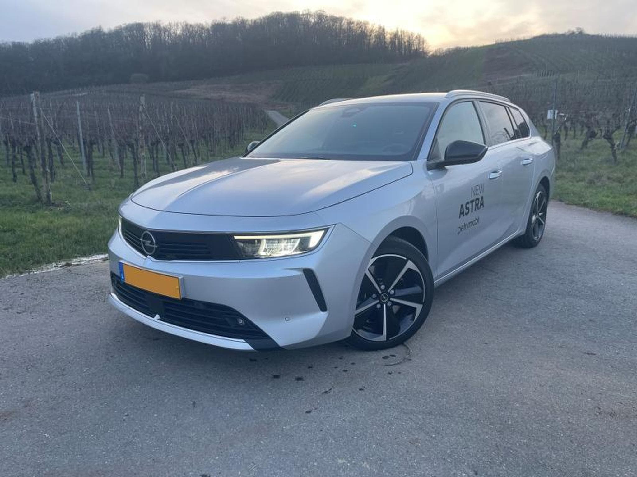 Opel Astra Business Elegance (2023) - Photo 1