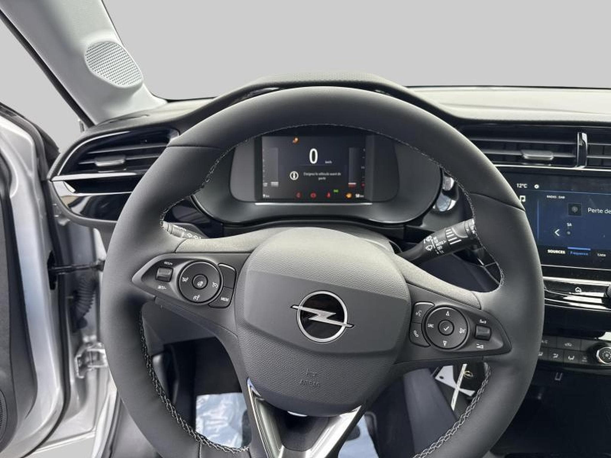 Opel Corsa F Edition (2025) - Photo 14