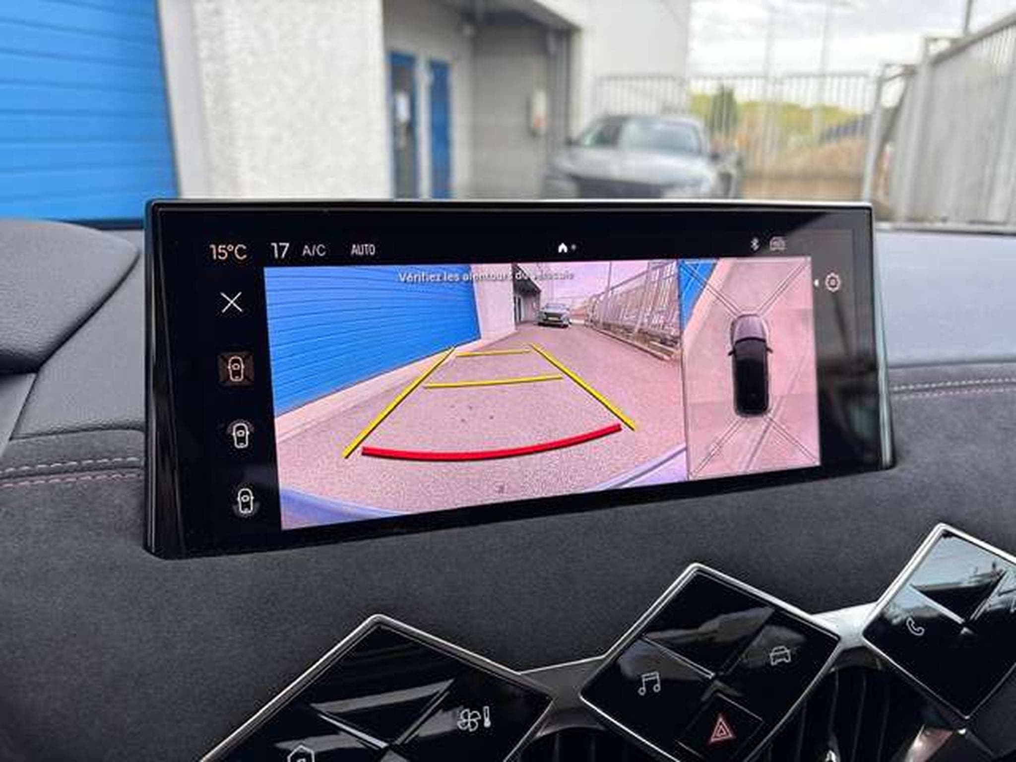 DS Automobiles DS3 1.2 PURETECH 130CH PERFORMANCE LINE AUTOMATIQUE (2024) - Photo 8