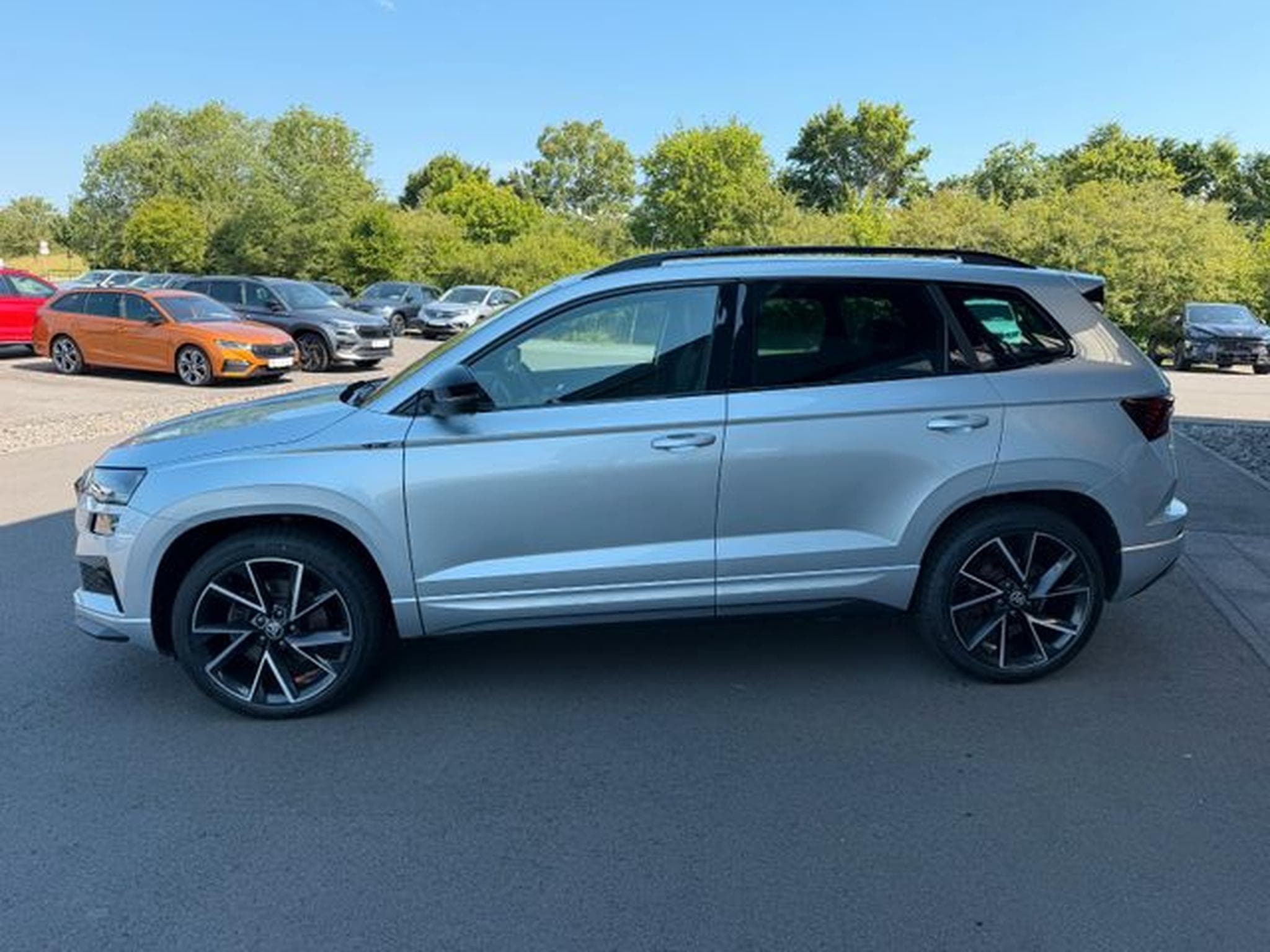 Skoda Karoq Karoq 2,0TSi Sportline 4x4 Pano AHK19" Kam Leder (2022) - Photo 8