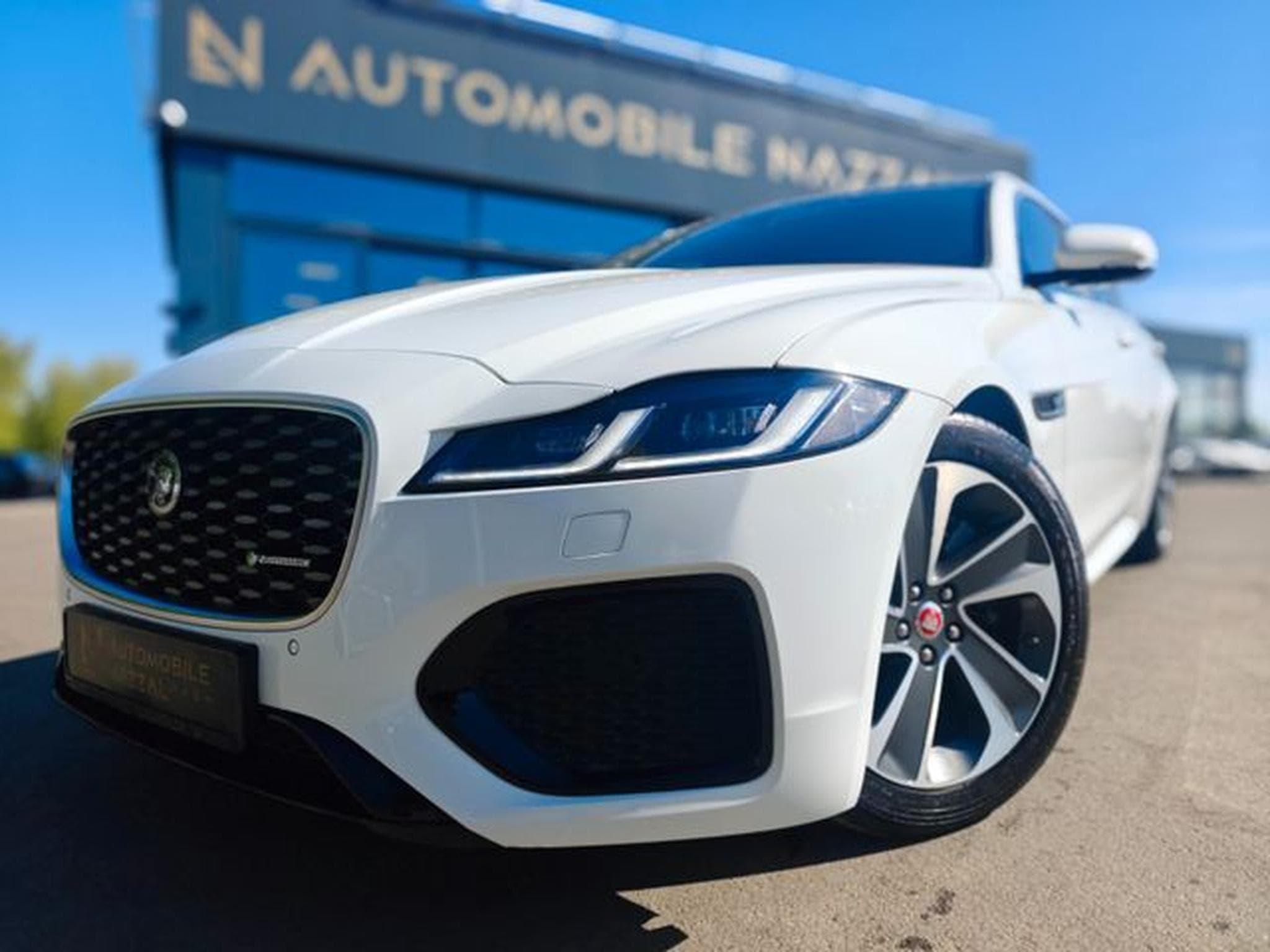 Jaguar XF XF SPORTBRAKE AWD*R-DYNAMIC*2.HD*LED*LEDER*TOP* (2023) - Photo 10