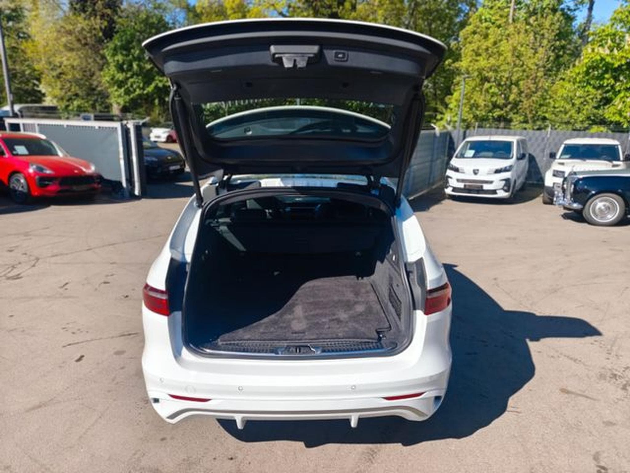 Jaguar XF XF SPORTBRAKE AWD*R-DYNAMIC*2.HD*LED*LEDER*TOP* (2023) - Photo 8