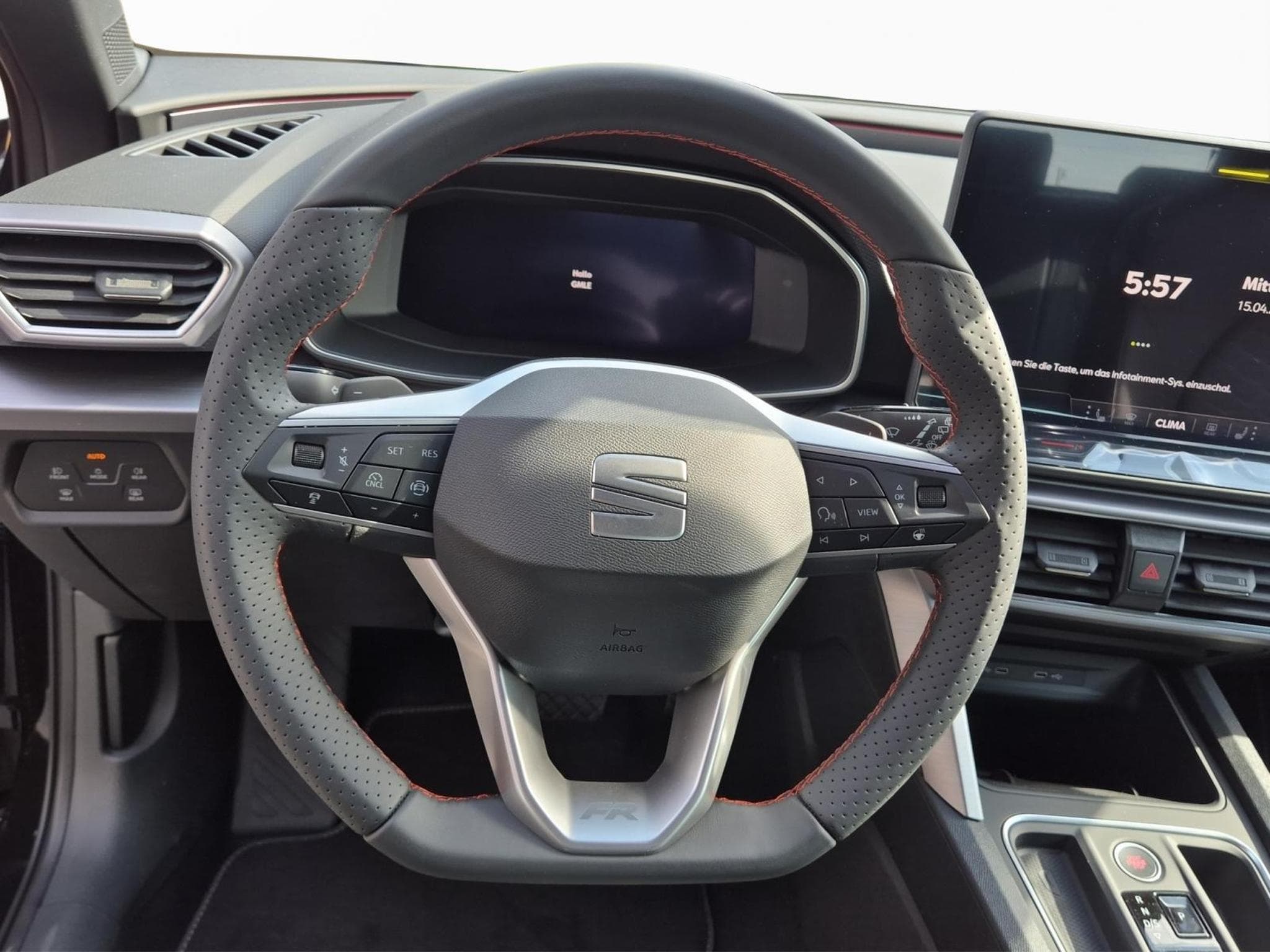 Seat Leon FR 1.5 eTSI 150ch (2026) - Photo 8