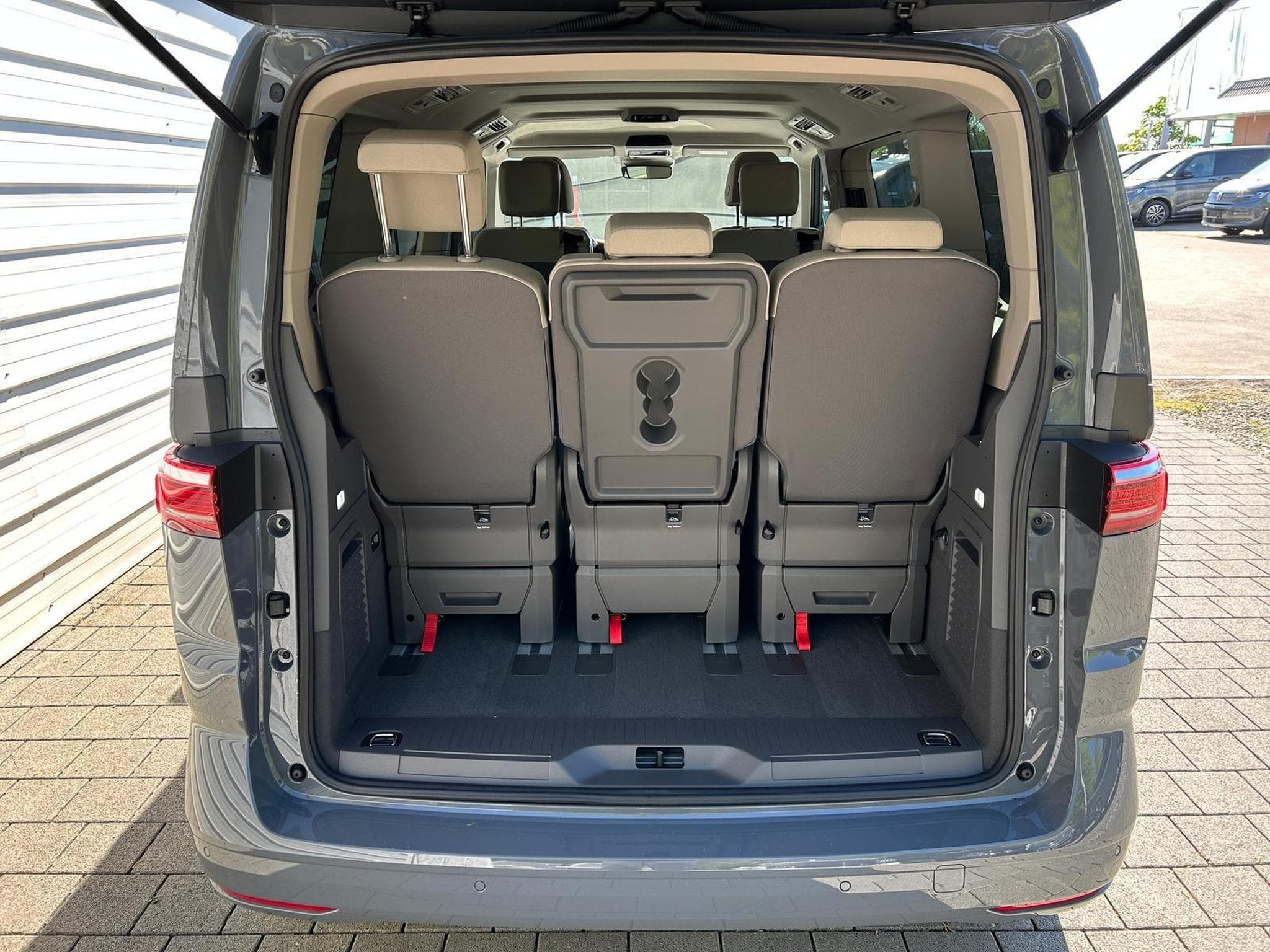 VW T7 Business (2026) - Photo 17