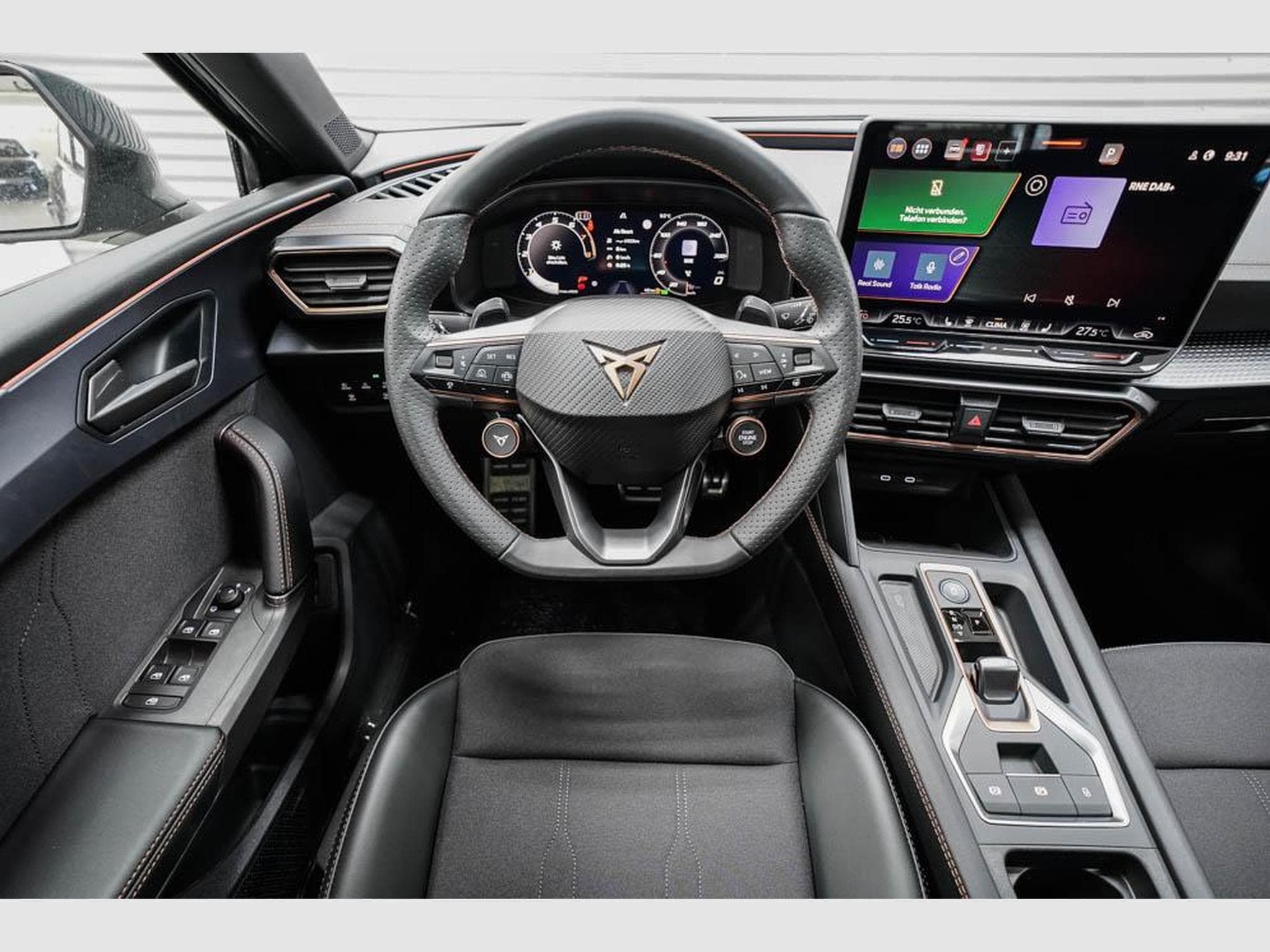 Cupra Leon ST 2,0 TSI (2026) - Photo 8