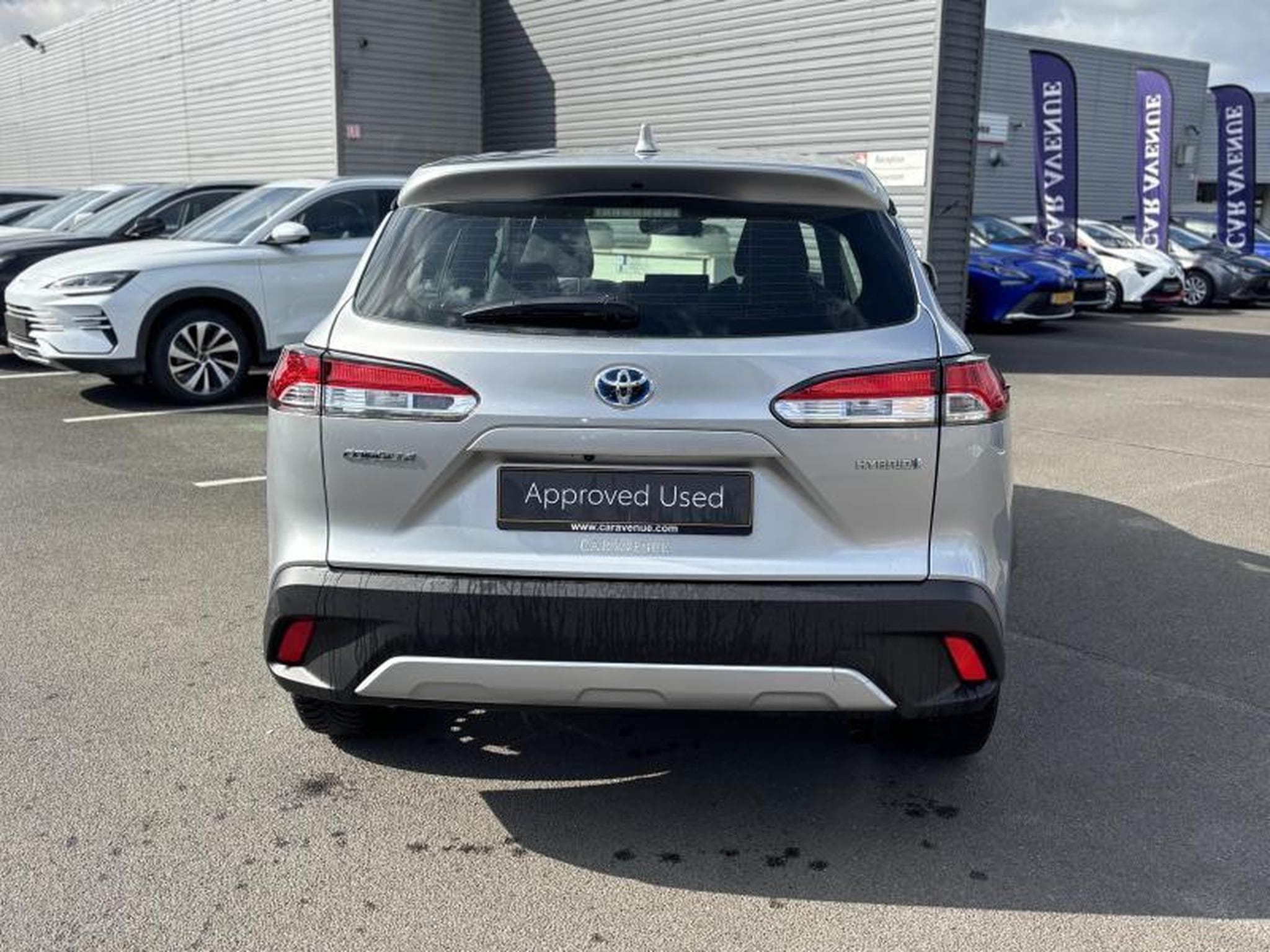 Toyota Corolla Dynamic 2,0 + Safety Pack (2024) - Photo 5