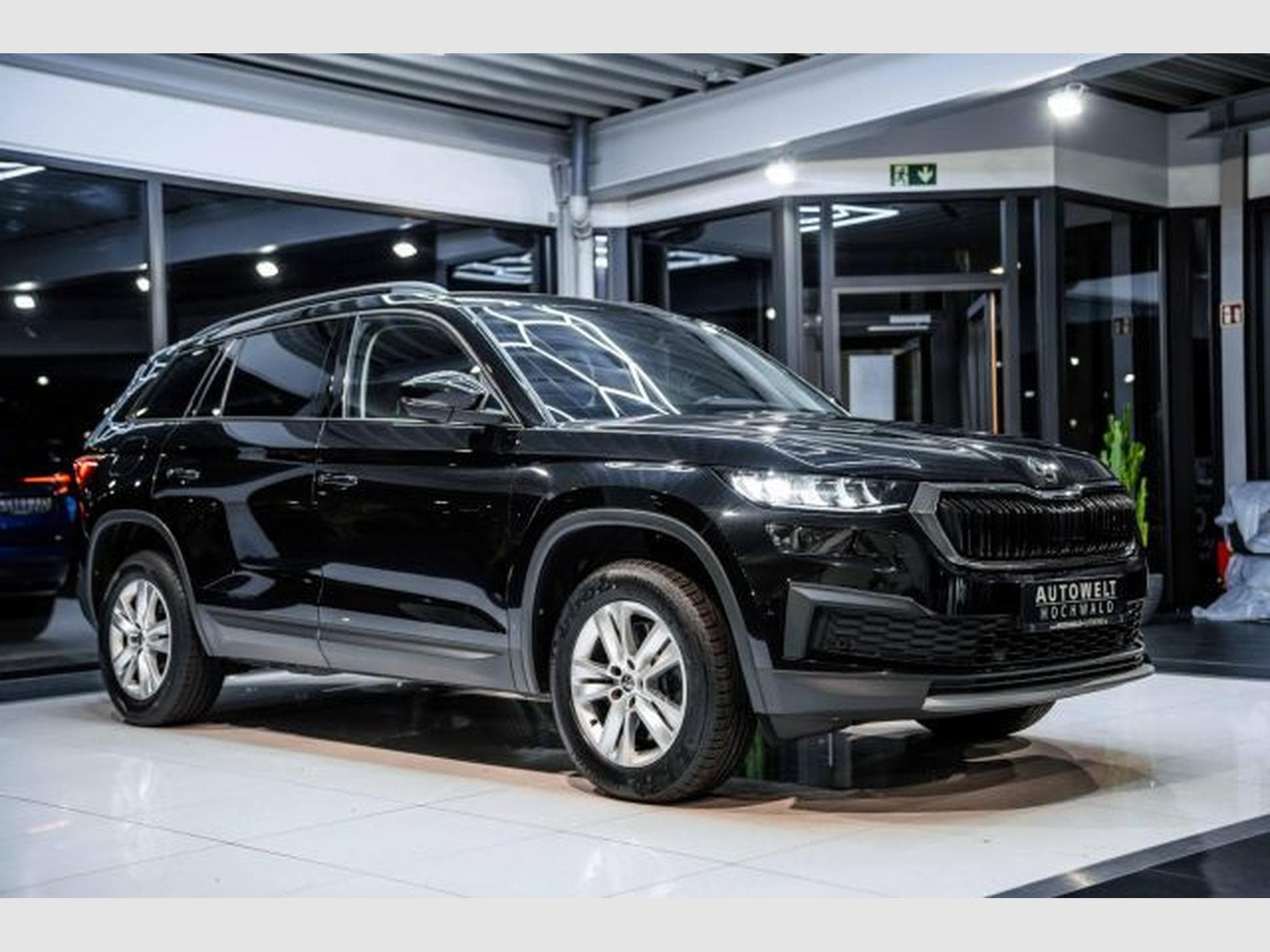 Skoda Kodiaq Kodiaq 2.0 TDI DSG NAVI LED AHK 7-Sitzer VIRTUAL (2022) - Photo 6