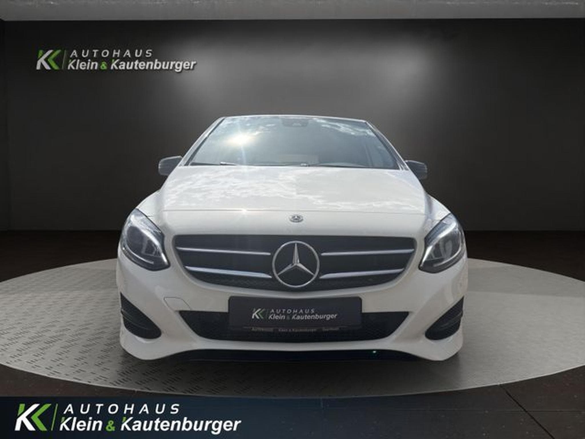 Mercedes B 180 B 180 Urban Style Edition +NIGHT+LED+NAVI+KAMERA (2018) - Photo 2