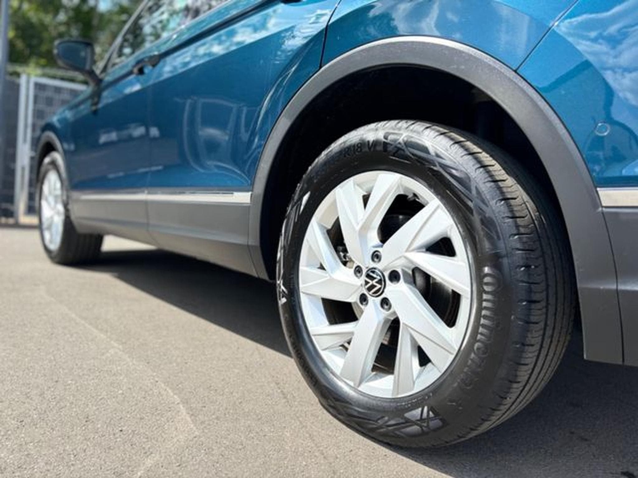 VW Tiguan TIGUAN ELEGANCE PLUG IN HYBRID*LED*NIGHTS-BLUE* (2022) - Photo 14