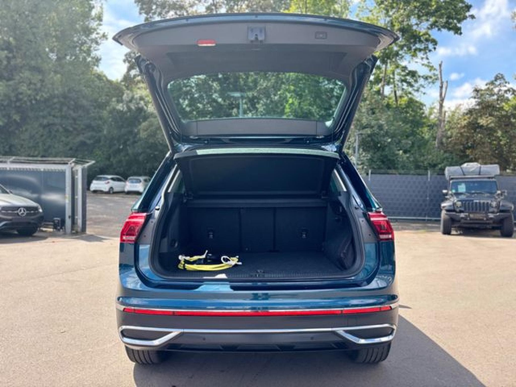 VW Tiguan TIGUAN ELEGANCE PLUG IN HYBRID*LED*NIGHTS-BLUE* (2022) - Photo 9