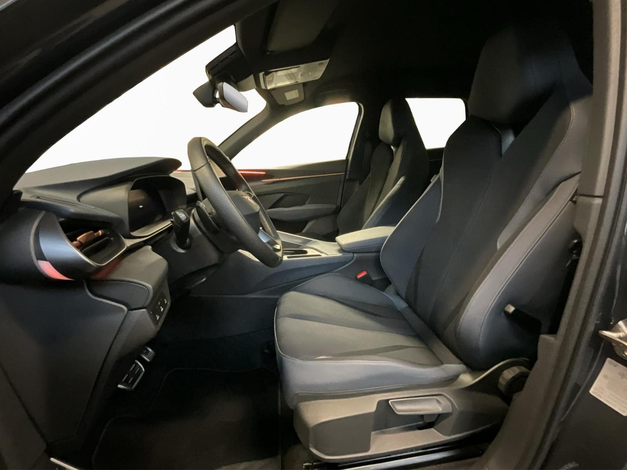 Cupra Terramar DSG+4Drive+LM18+DigitalDrive+LM18 (2025) - Photo 11