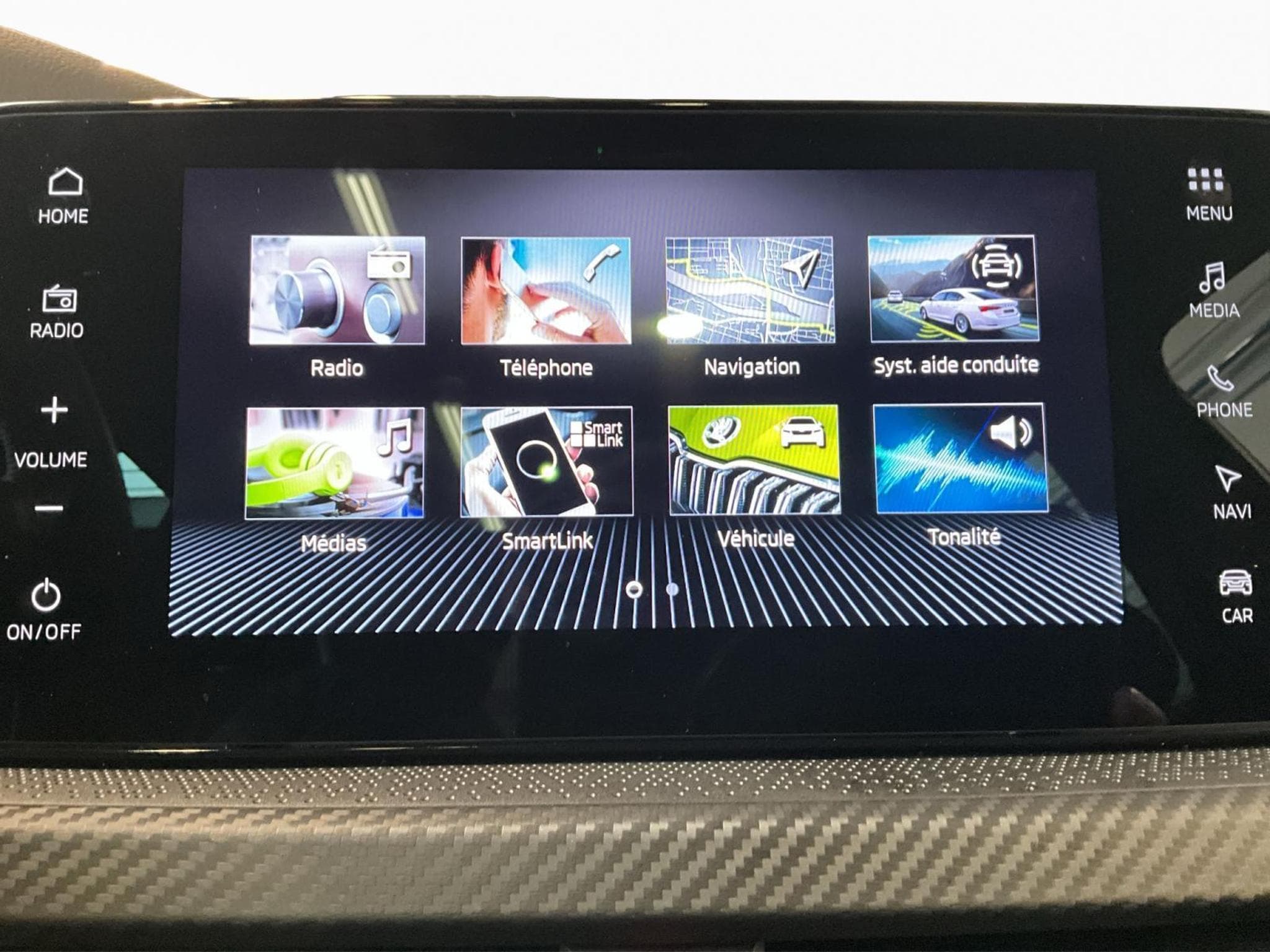 Skoda Scala Monte-Carlo+DSG+Pano+LED (2025) - Photo 13