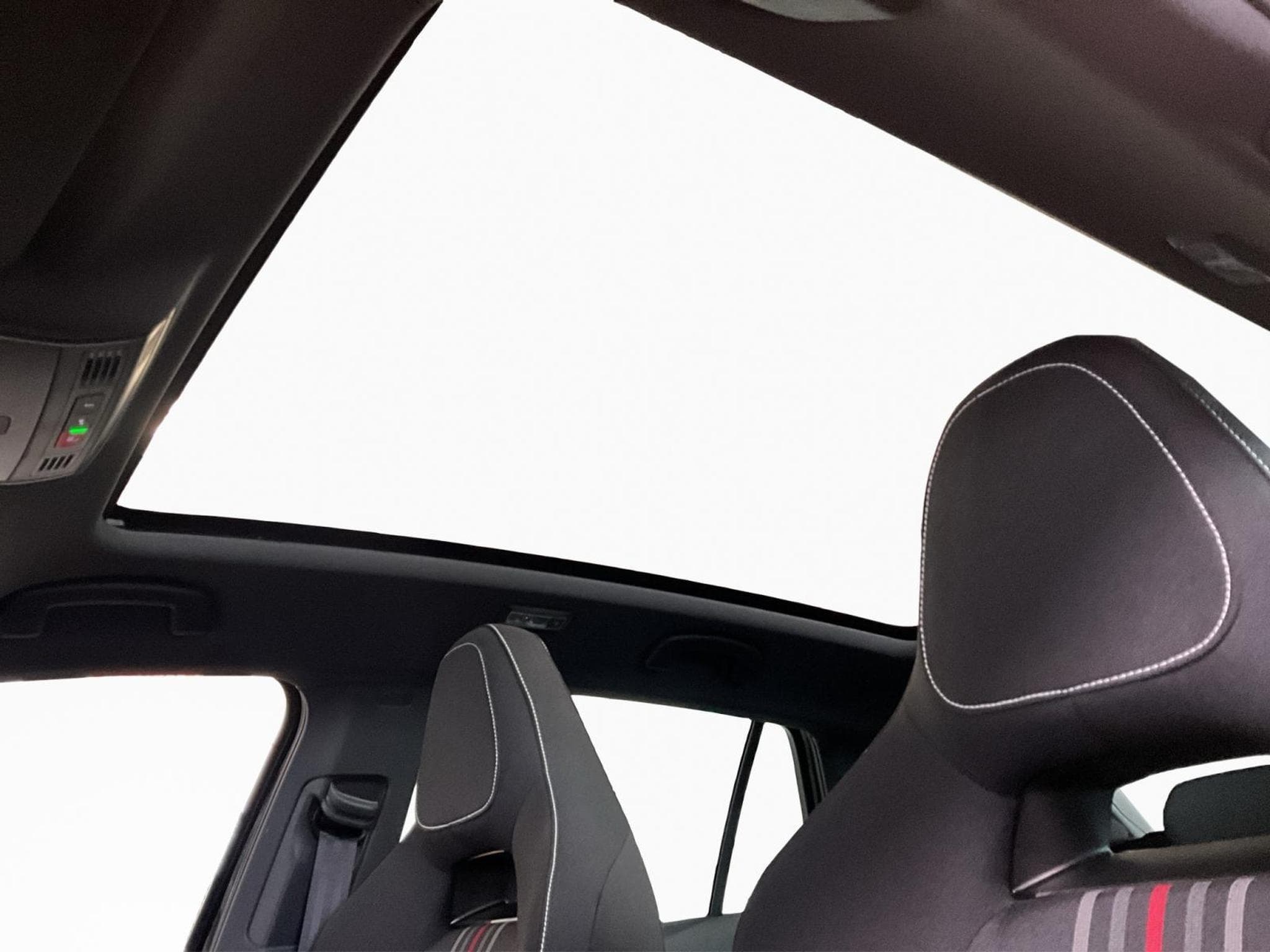 Skoda Scala Monte-Carlo+DSG+Pano+LED (2025) - Photo 15