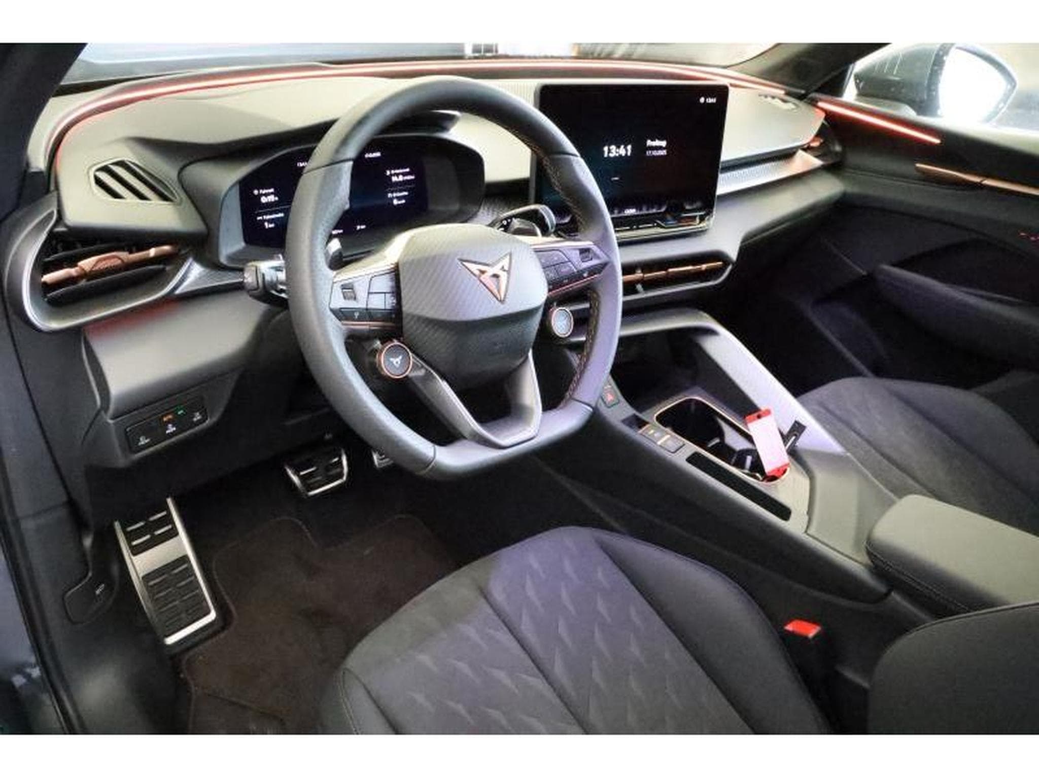 Cupra Terramar (2025) - Photo 11