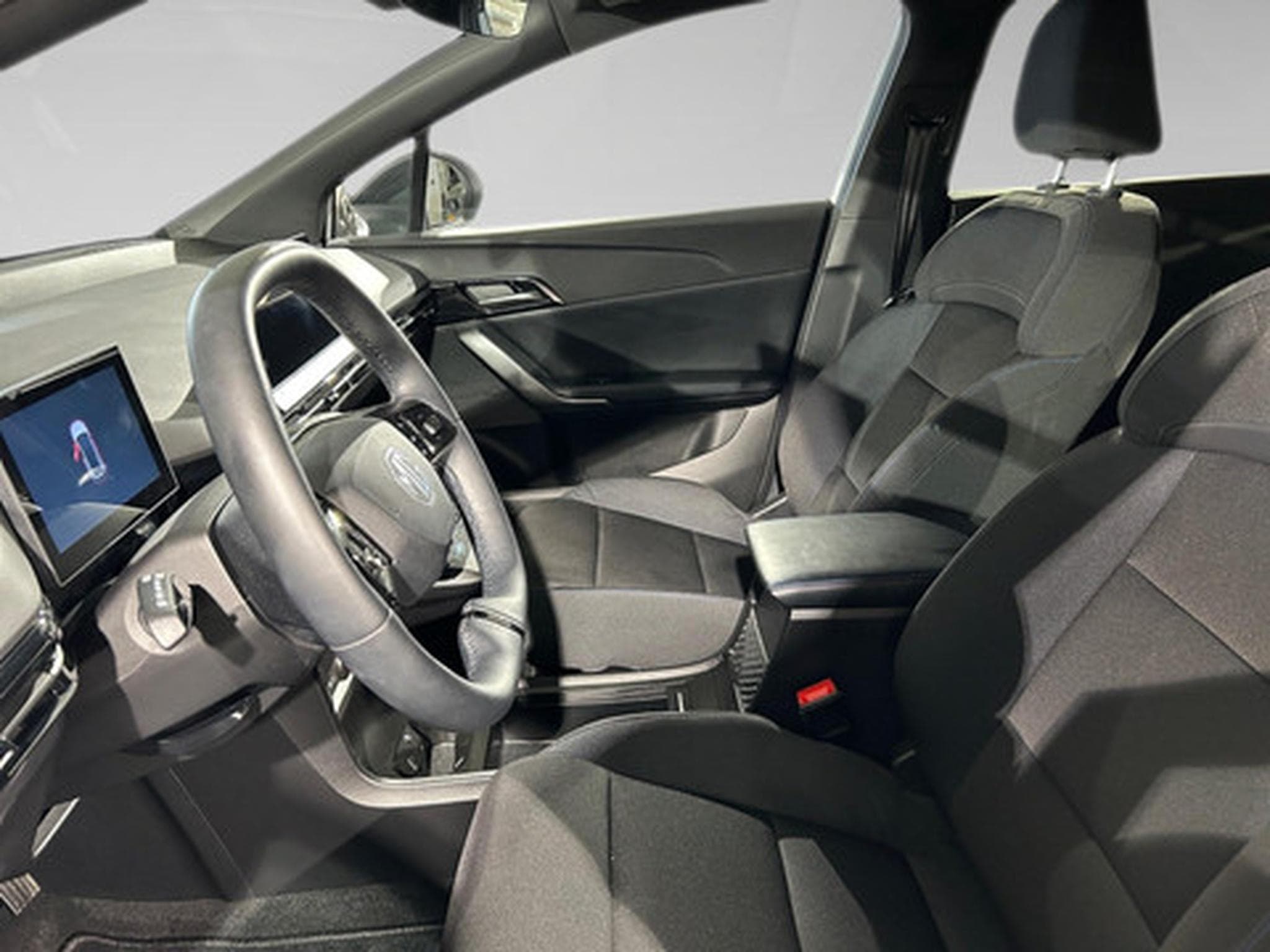 MG MG4 COMFORT 64 kWh (2023) - Photo 15