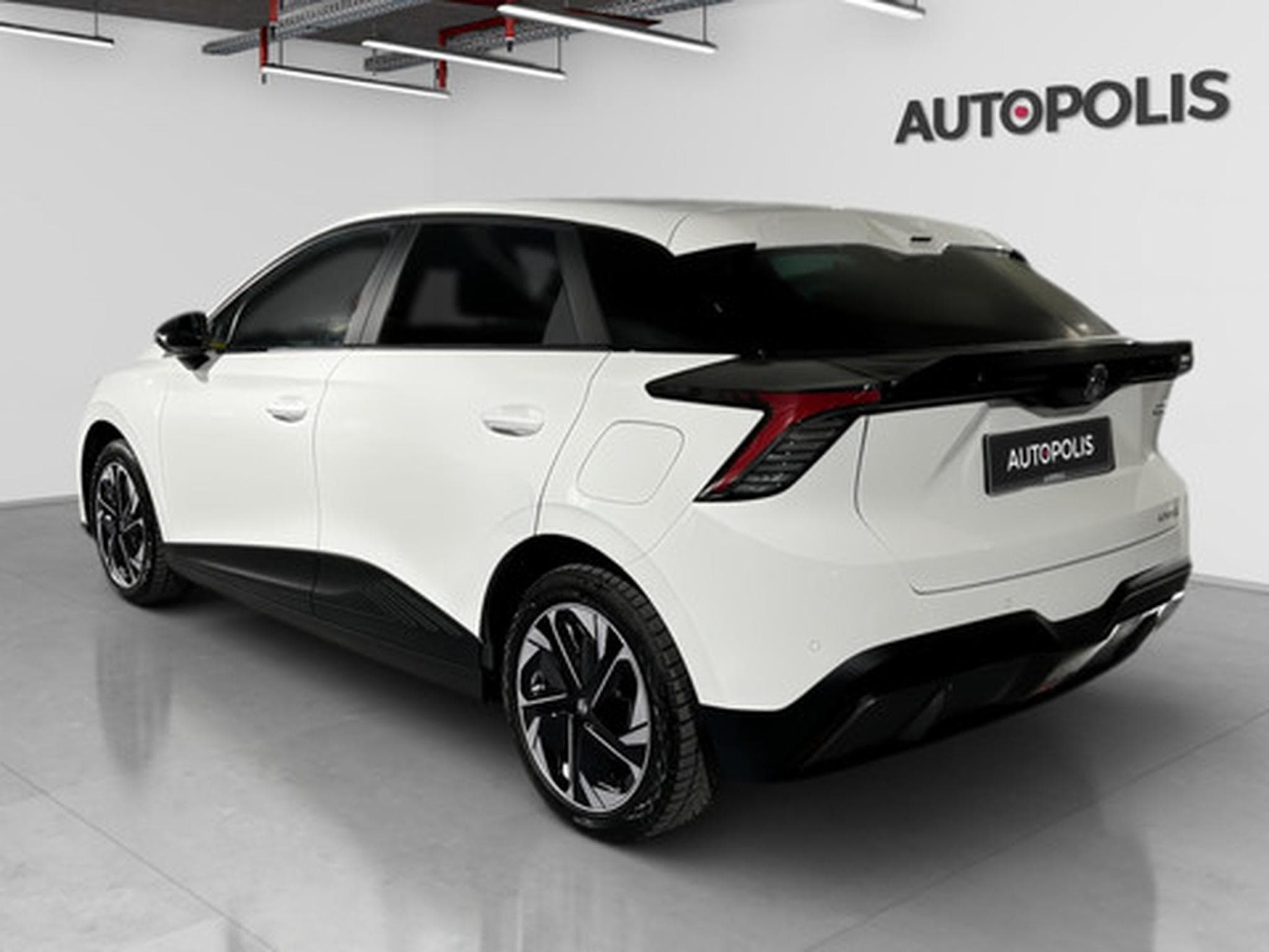MG MG4 COMFORT 64 kWh (2023) - Photo 2