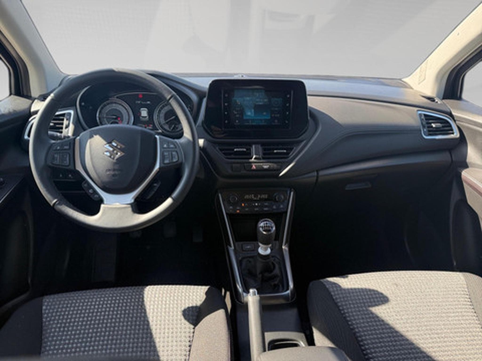 Suzuki S-Cross 1.4 GL (2024) - Photo 13