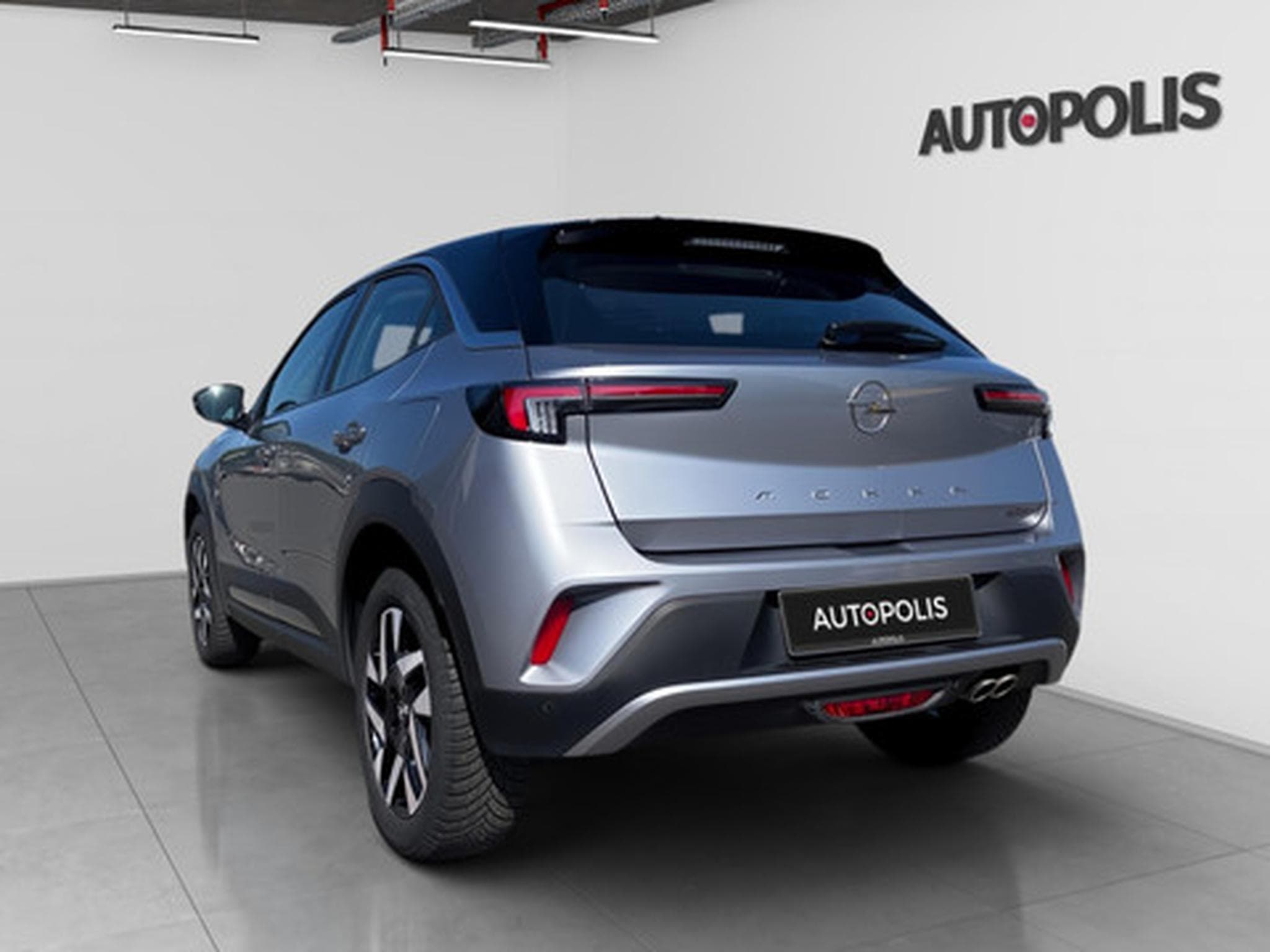 Opel Mokka Elegance (2023) - Photo 17