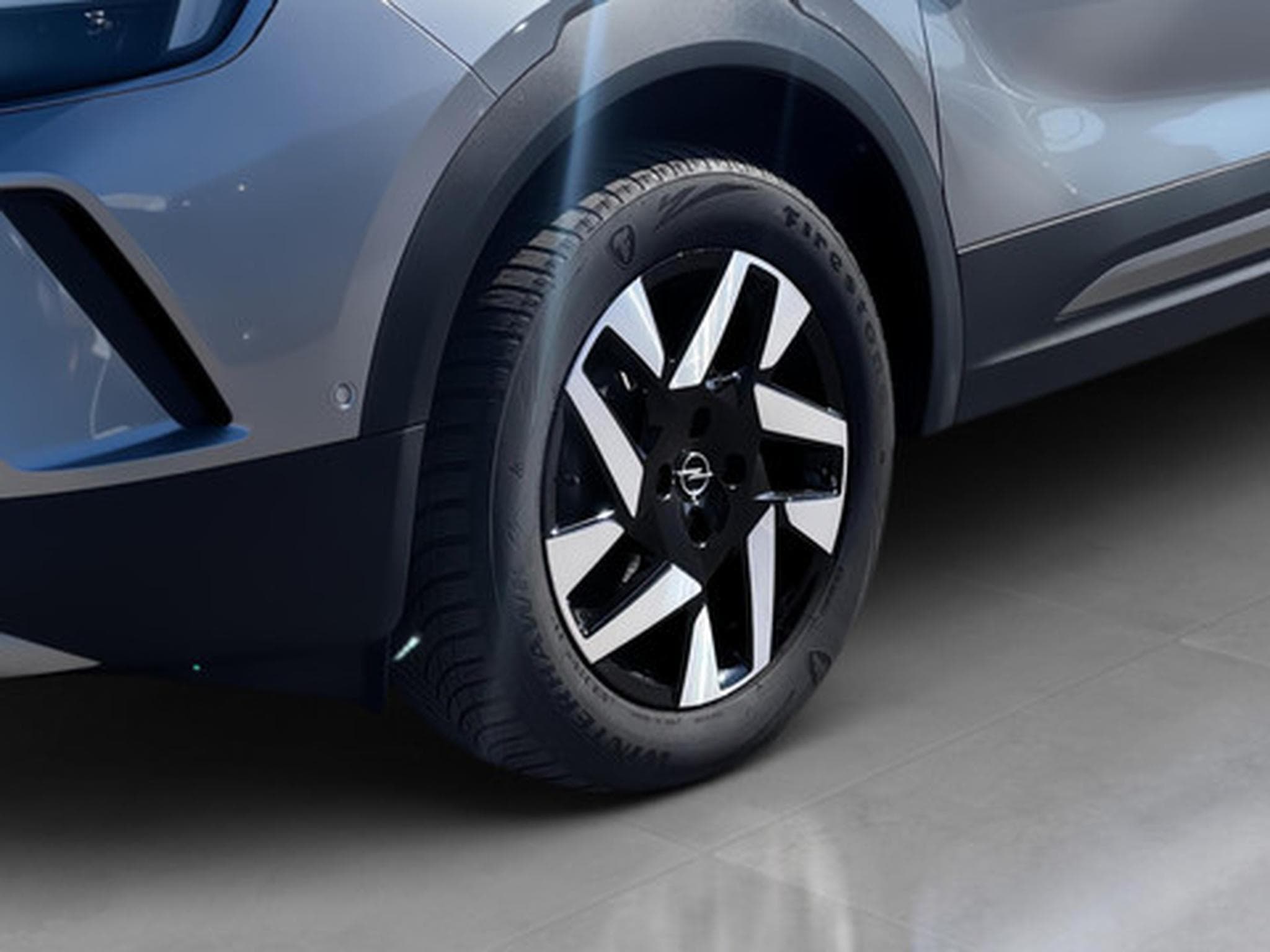 Opel Mokka Elegance (2023) - Photo 20