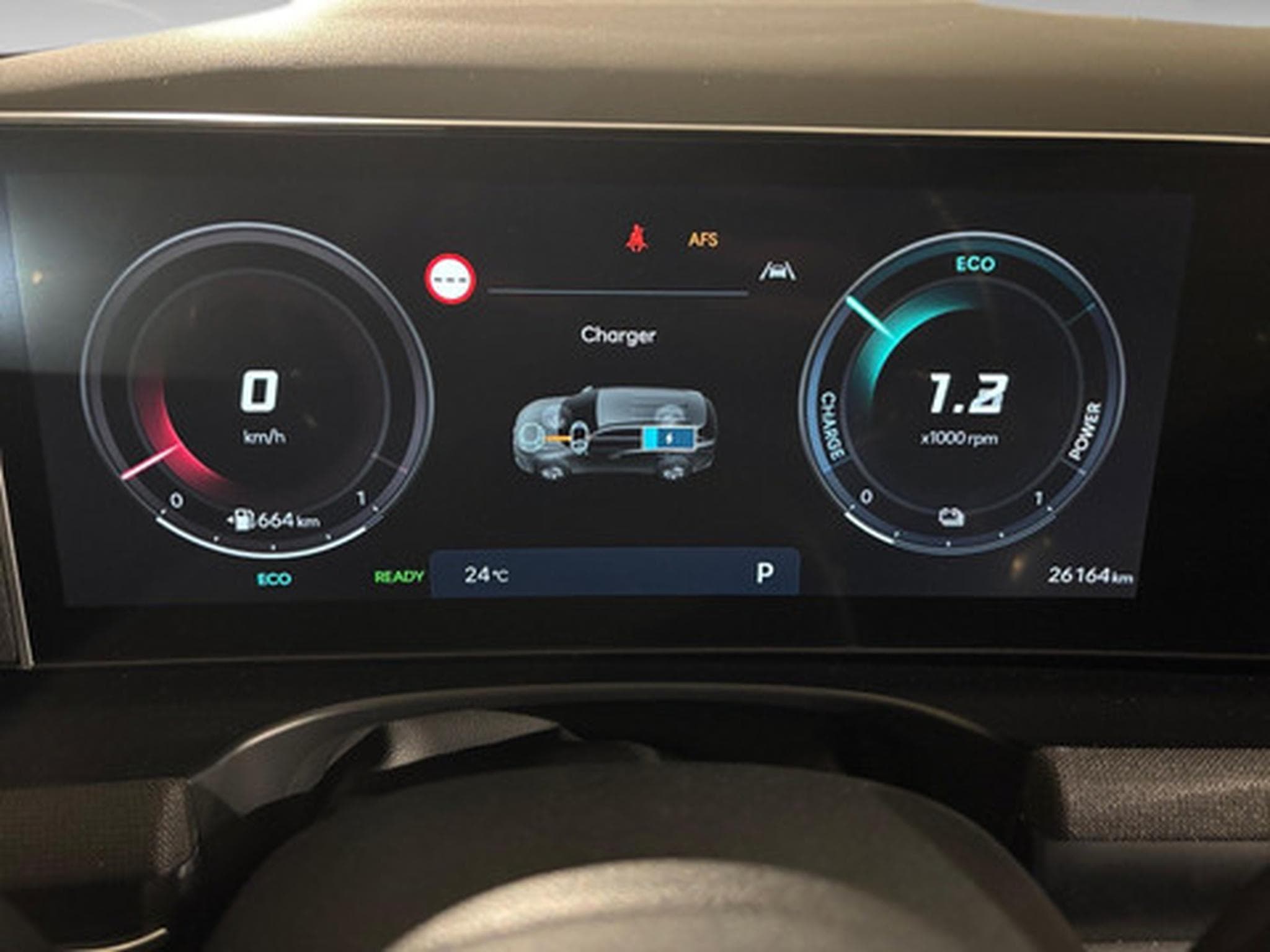 Hyundai Tucson 1.6 SHINE (2024) - Photo 2