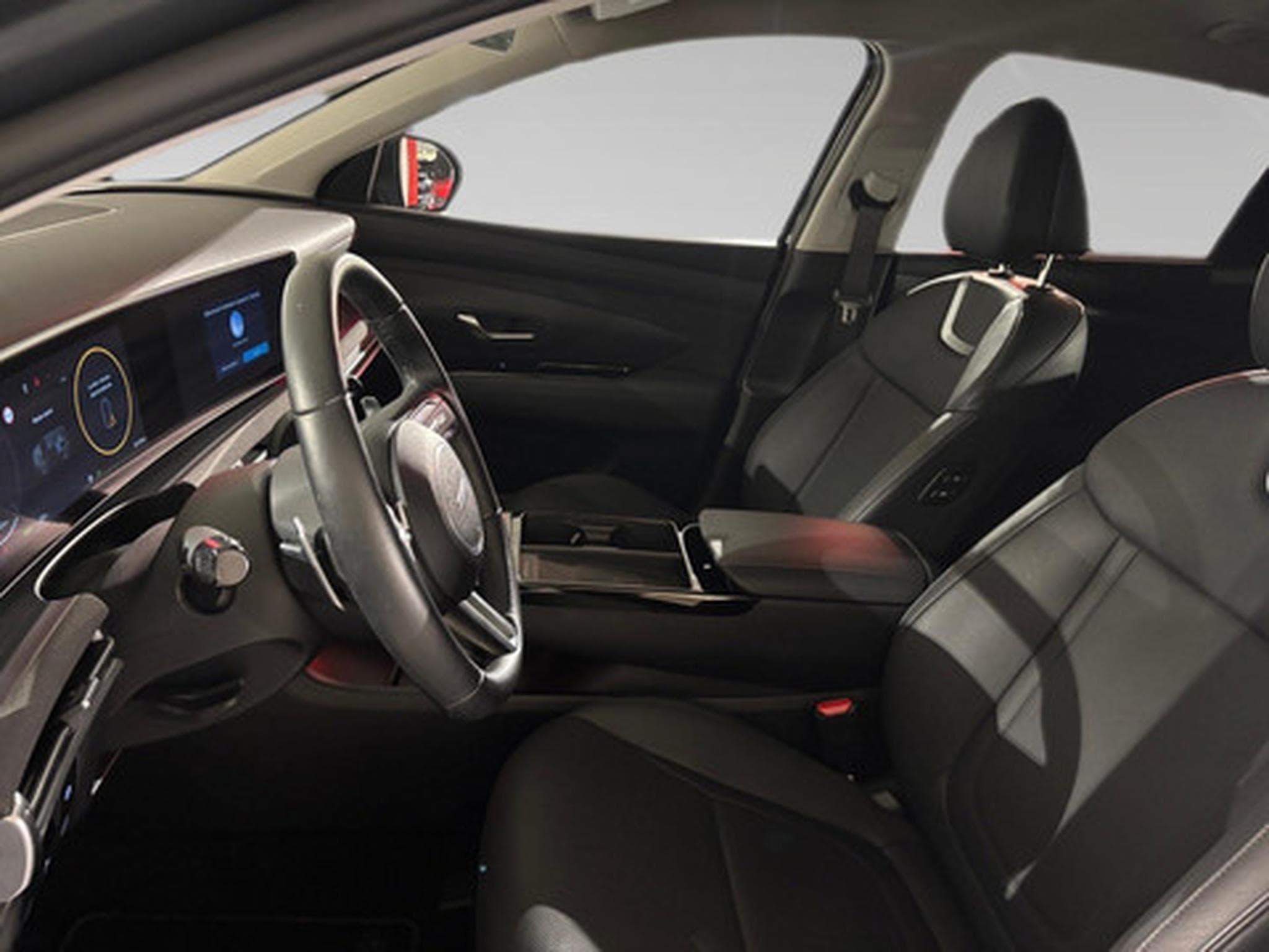 Hyundai Tucson 1.6 SHINE (2024) - Photo 4