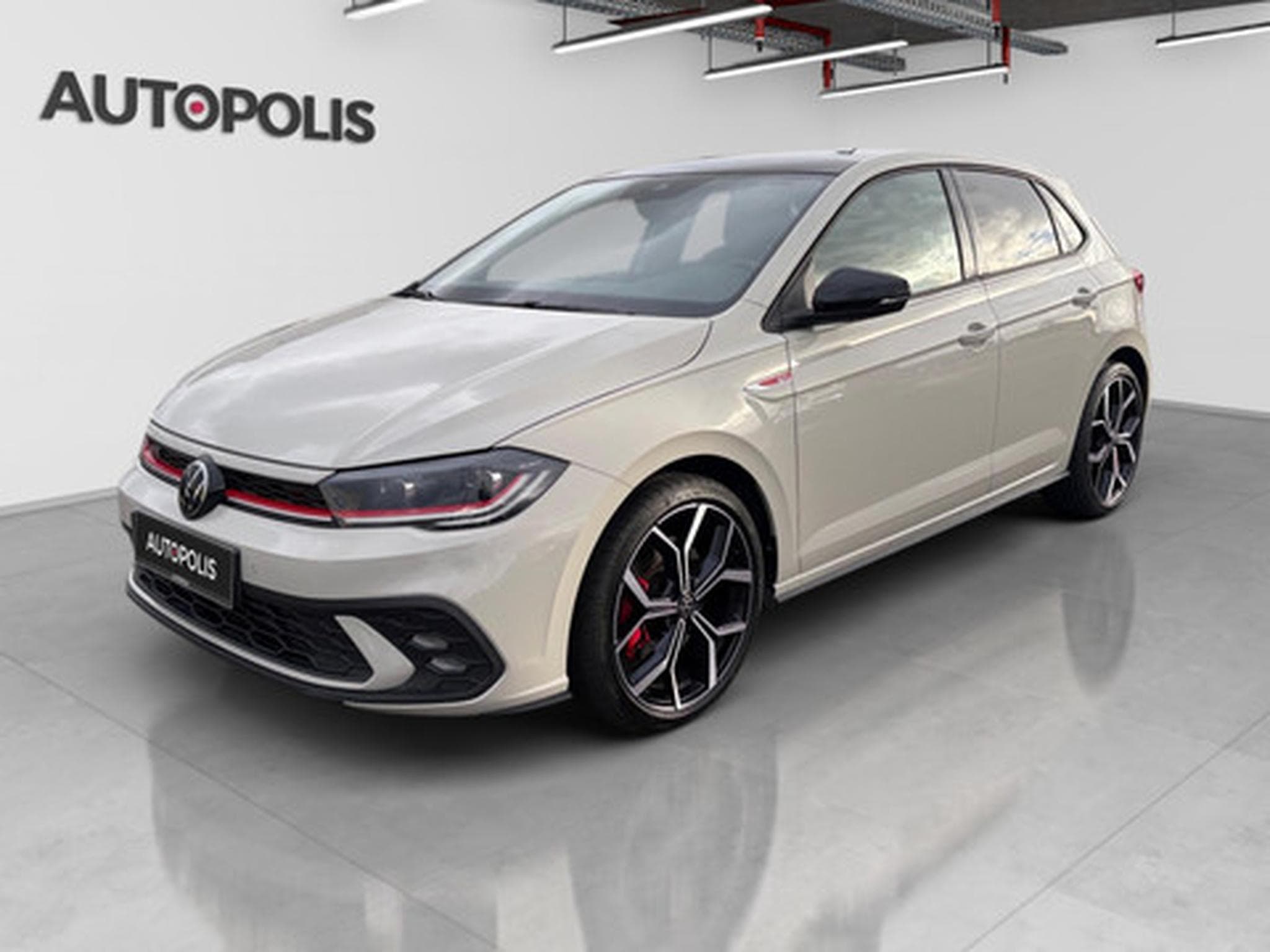 VW Polo GTI 2.0 GTI 207 PS Couleur Blanche (2024) - Photo 1
