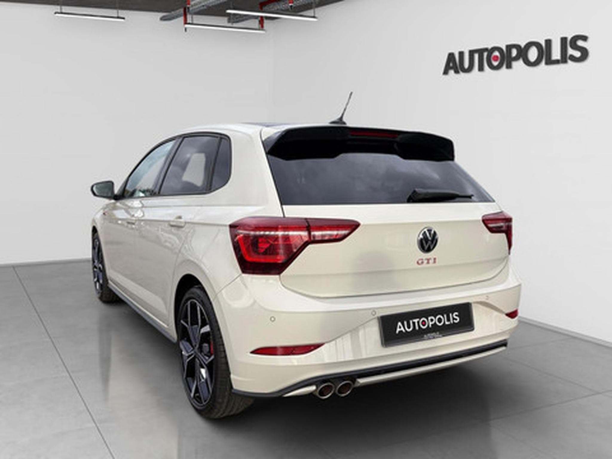 VW Polo GTI 2.0 GTI 207 PS Couleur Blanche (2024) - Photo 19