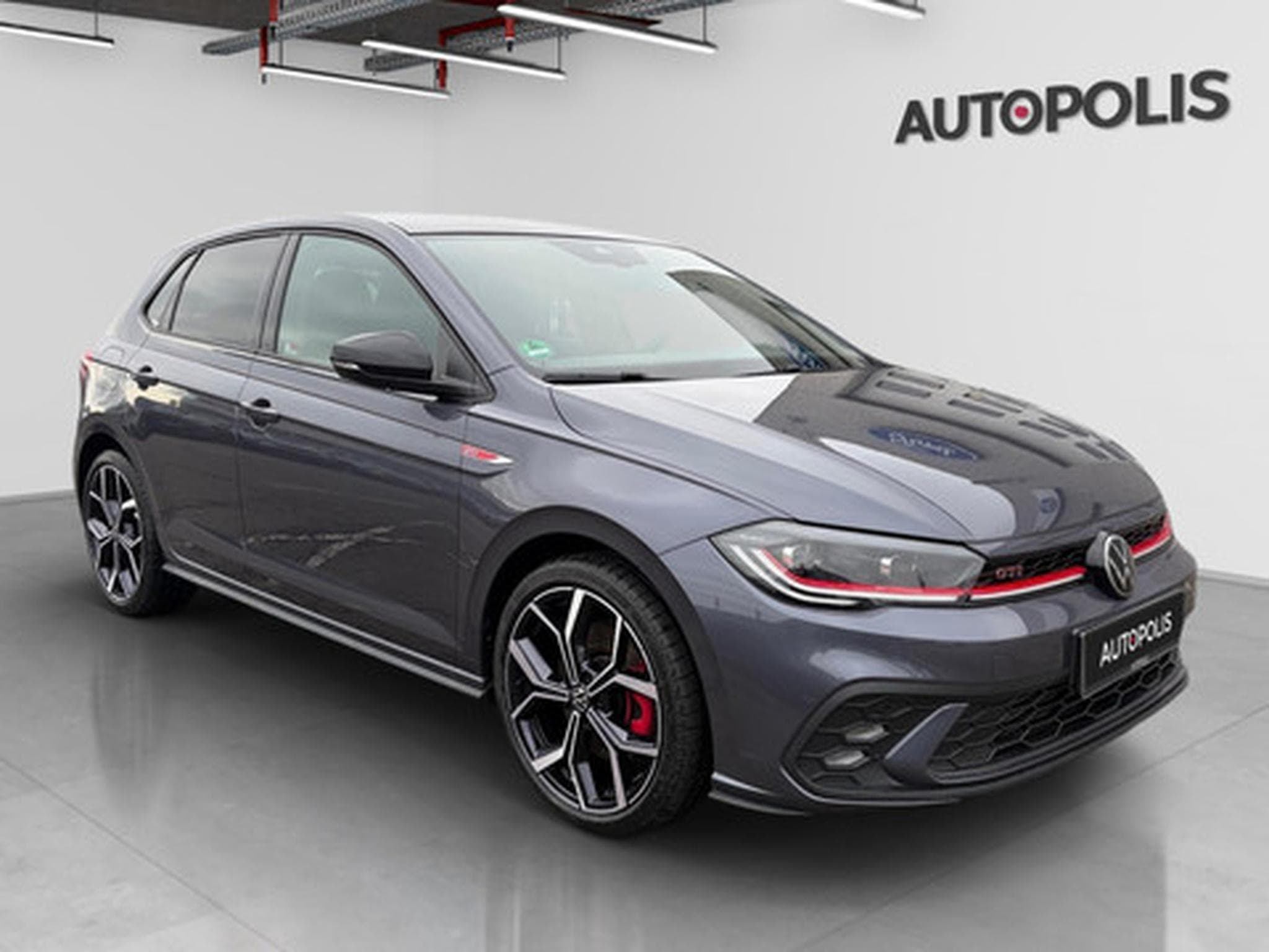 VW Polo GTI 2.0 GTI 207 PS Couleur Gris Fonce (2024) - Photo 17