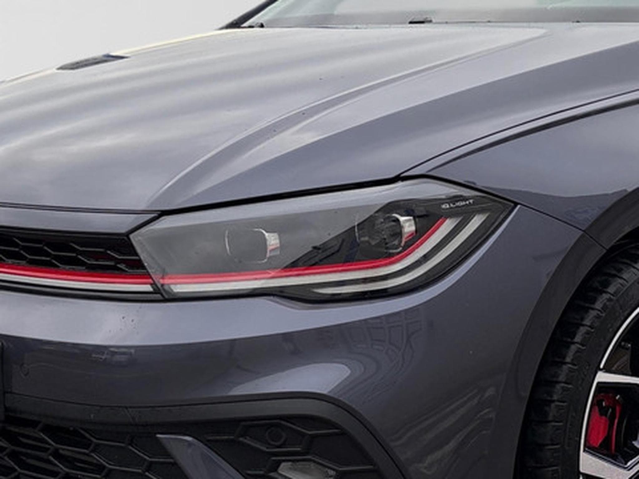 VW Polo GTI 2.0 GTI 207 PS Couleur Gris Fonce (2024) - Photo 21