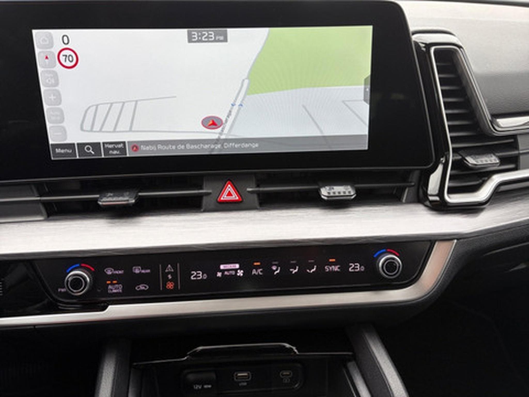 Kia Sportage 1.6 L (2023) - Photo 3