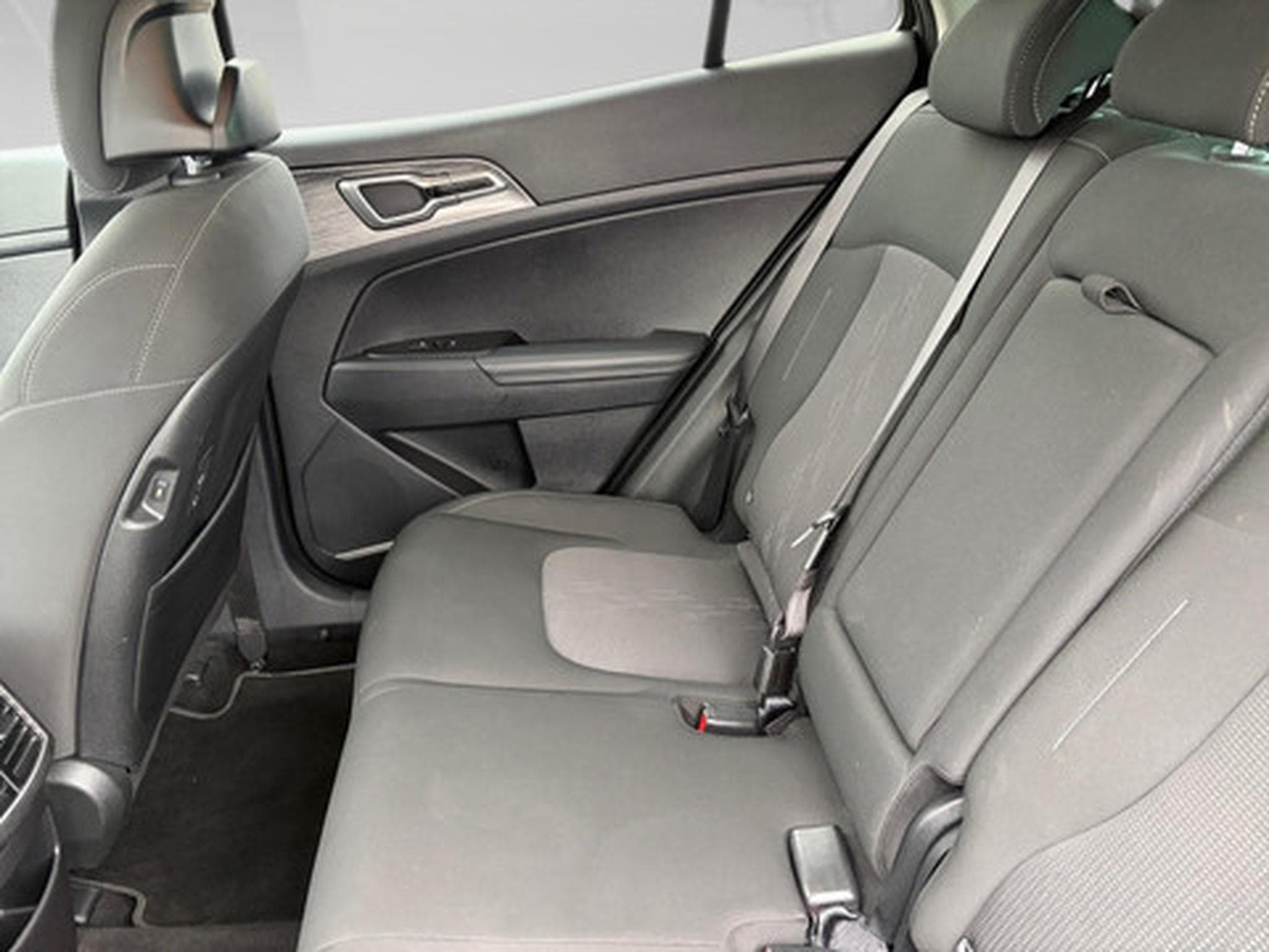 Kia Sportage 1.6L (2023) - Photo 11