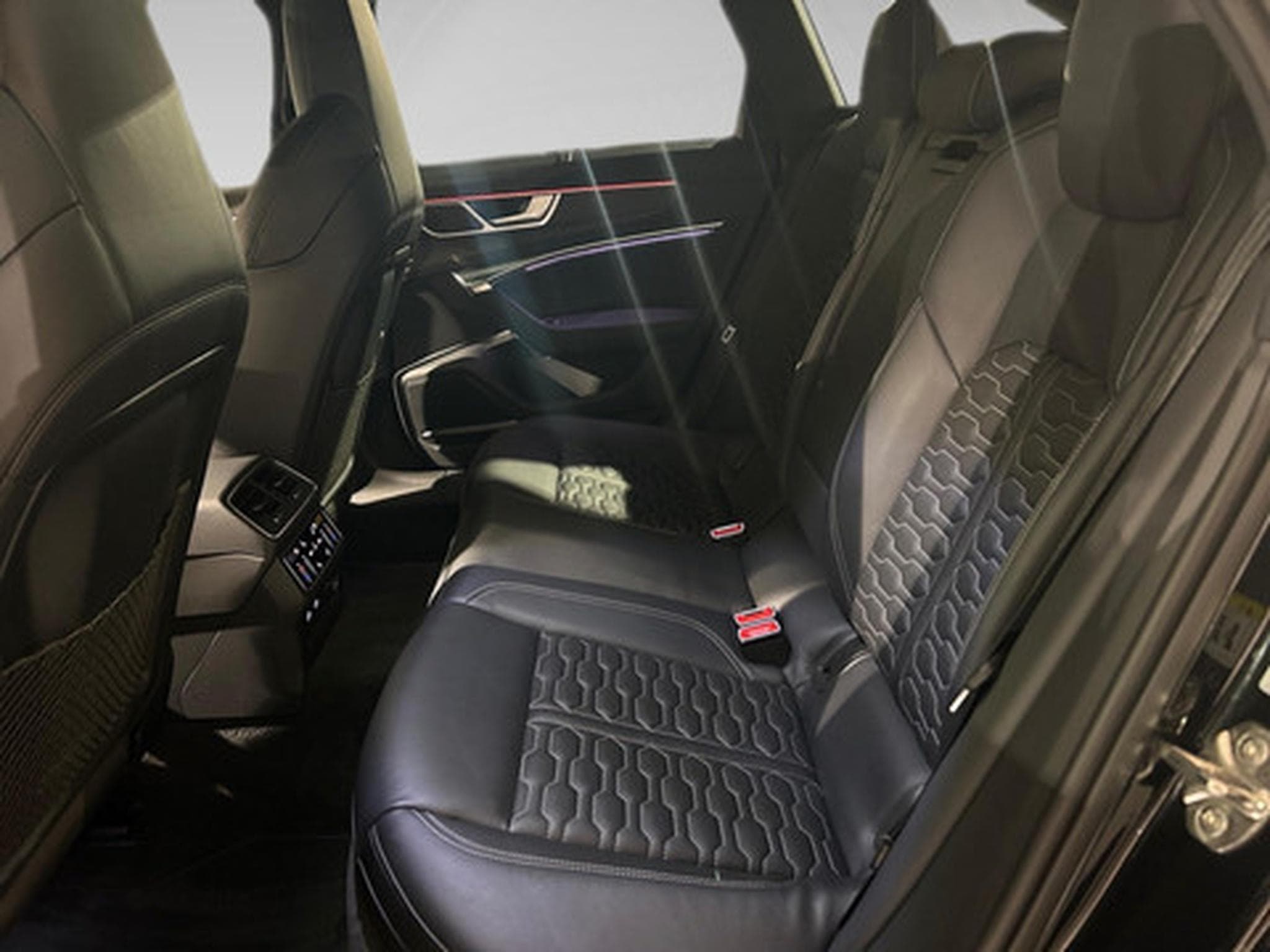 Audi RS6 4.0 RS6 (2020) - Photo 20