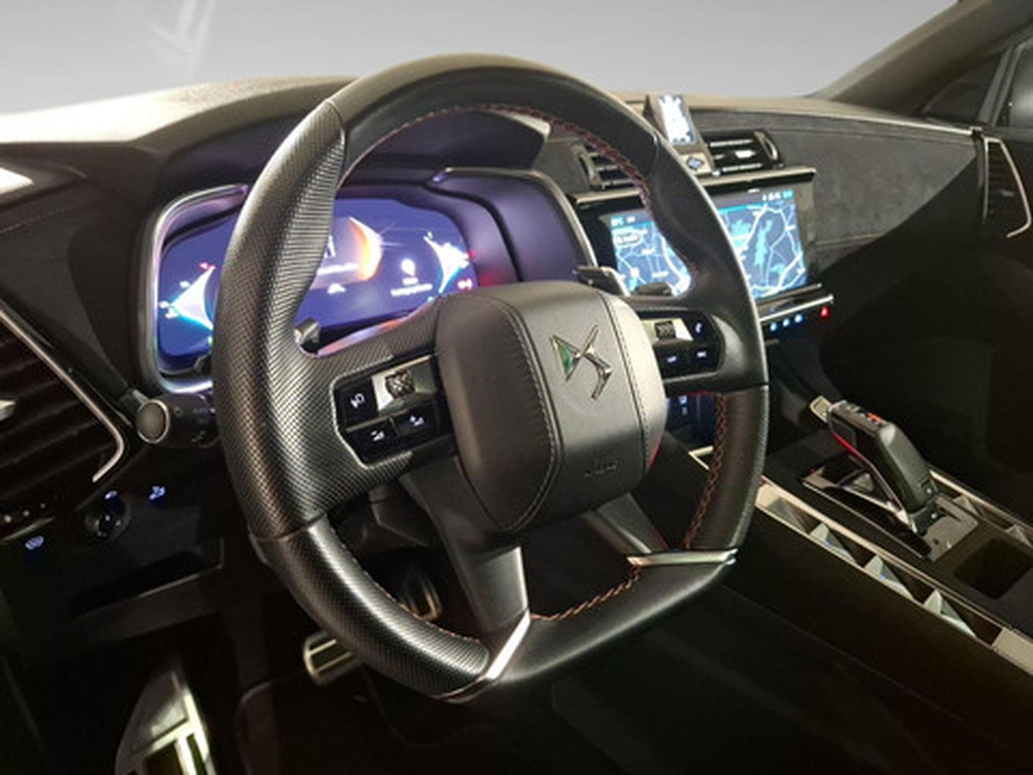 DS Automobiles DS7 CROSSBACK 1.5 PERFOMANCE (2024) - Photo 8