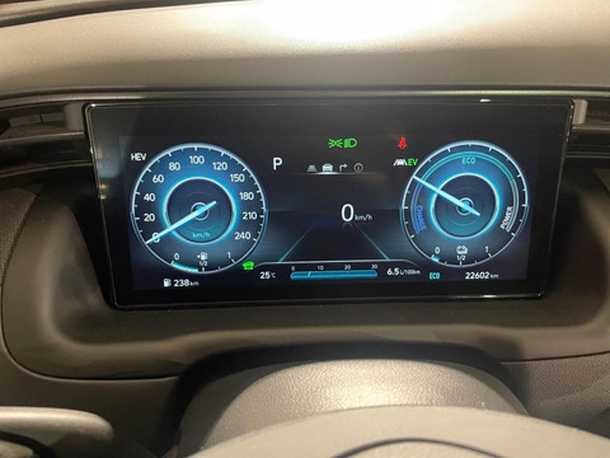 Hyundai Tucson 1.6 SHINE N-LINE (2024) - Photo 8