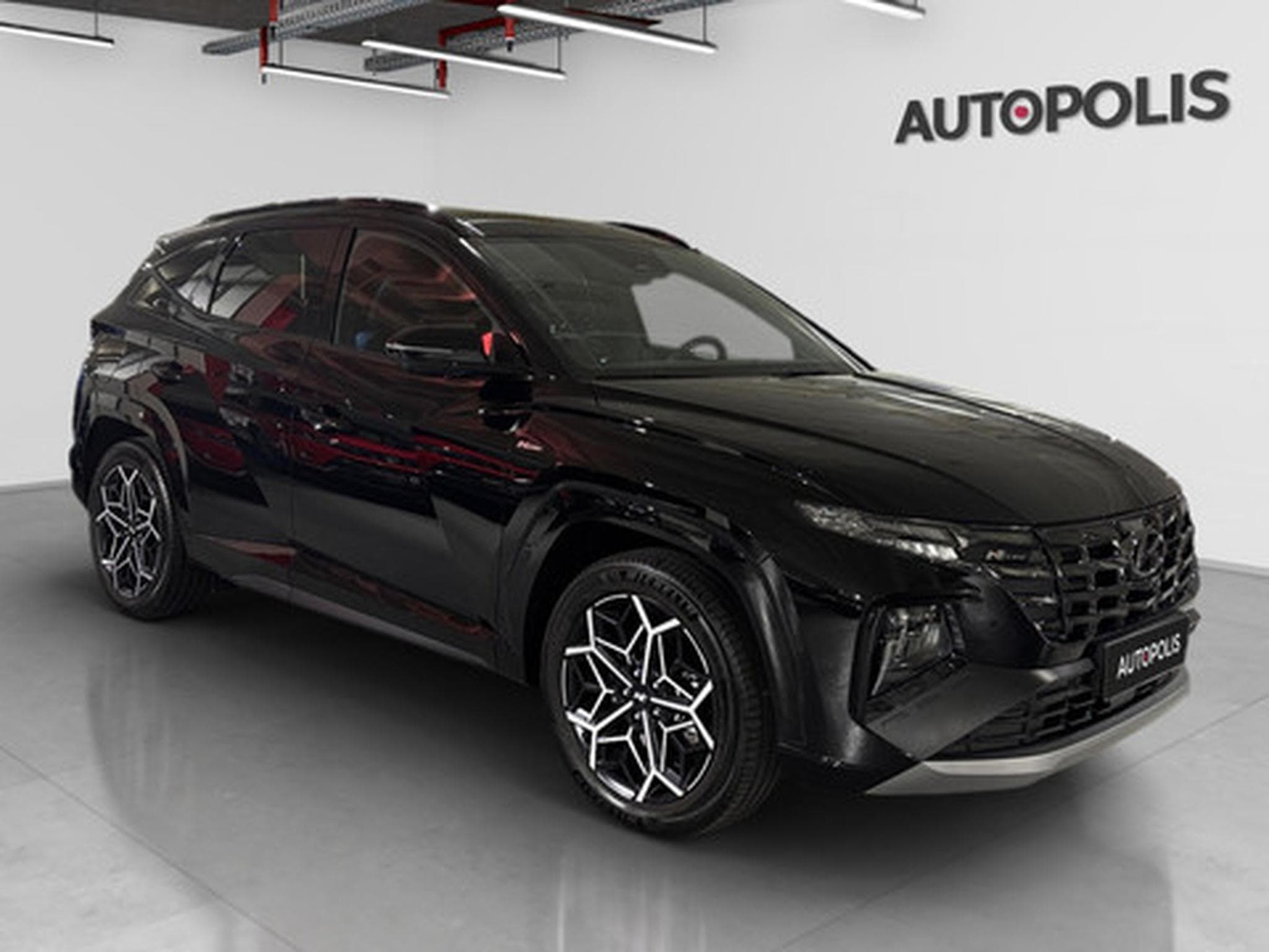 Hyundai Tucson 1.6 N LINE PLUG IN (2025) - Photo 17