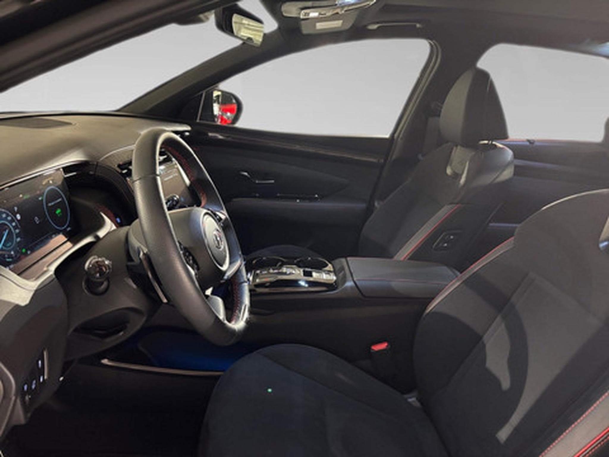 Hyundai Tucson 1.6 N LINE PLUG IN (2025) - Photo 4