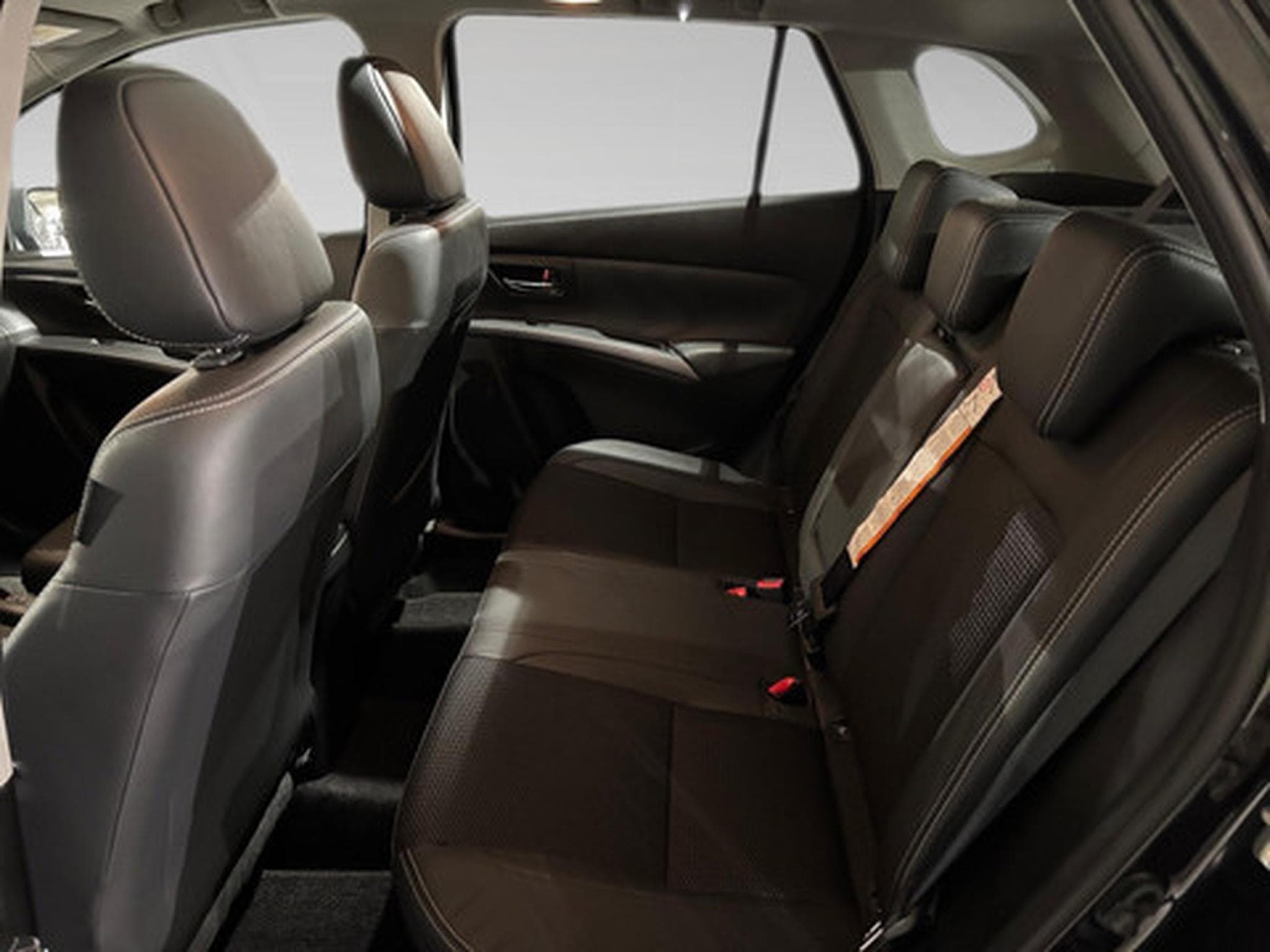 Suzuki S-Cross 1.5 4WD AGS SUNROOF PACK (2024) - Photo 17