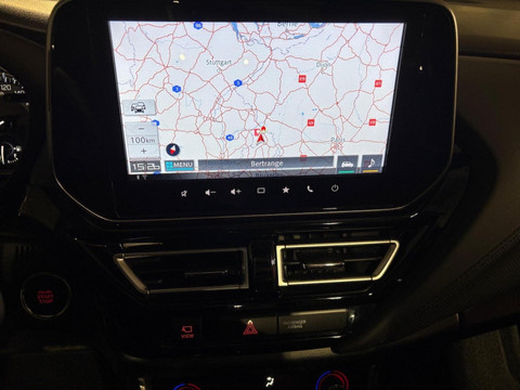 Suzuki S-Cross 1.5 4WD AGS SUNROOF PACK (2024) - Photo 9