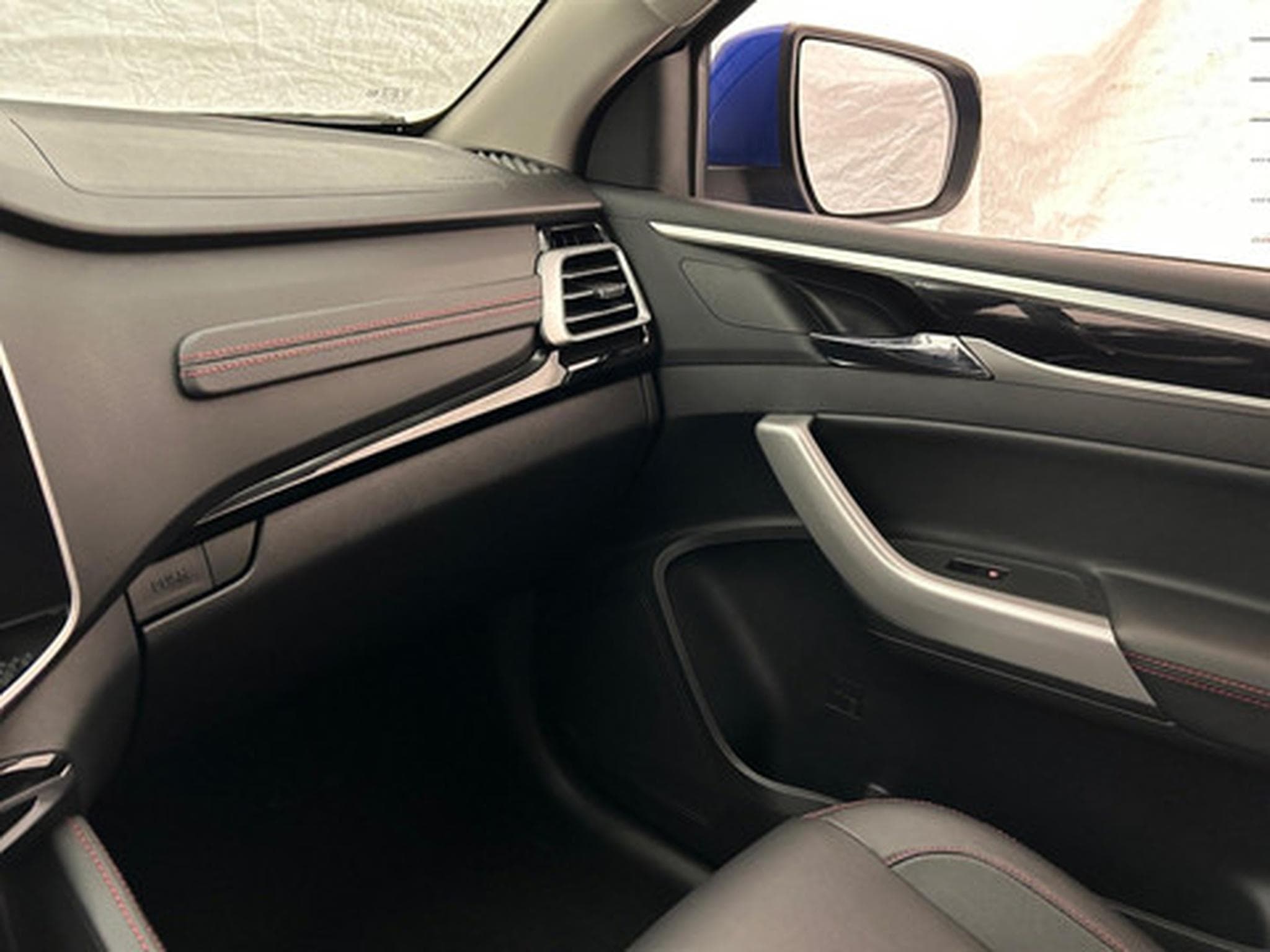 Maxus Euniq 6 T90 EV ELECTRIQUE (2023) - Photo 19