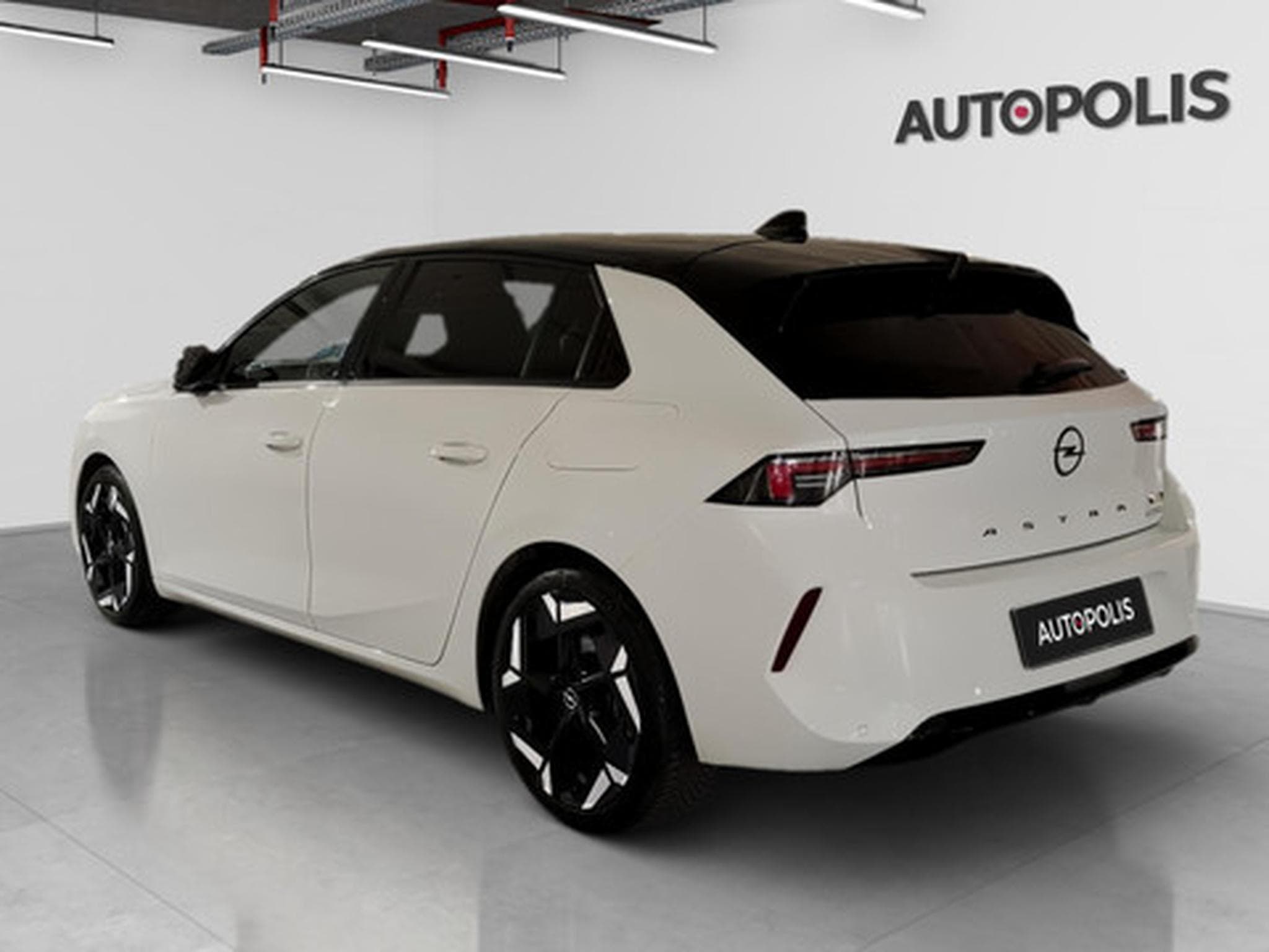 Opel Astra 1.6 L Gse (2023) - Photo 2