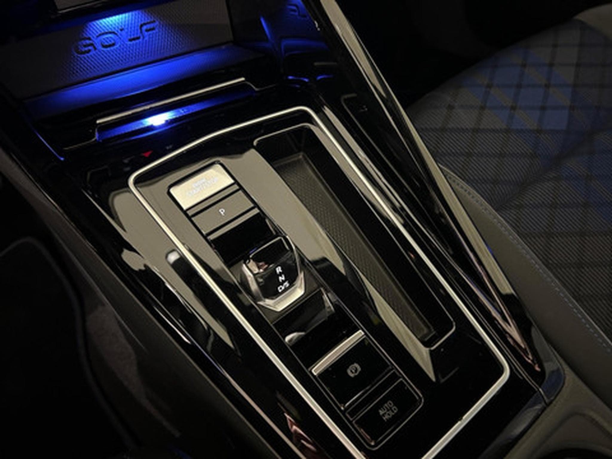 VW Golf R 2.0 TSI VIII Type R (2023) - Photo 10
